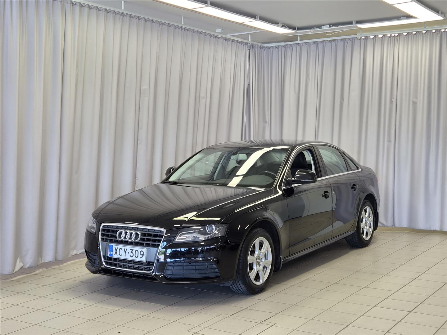 AUDI A4 2008