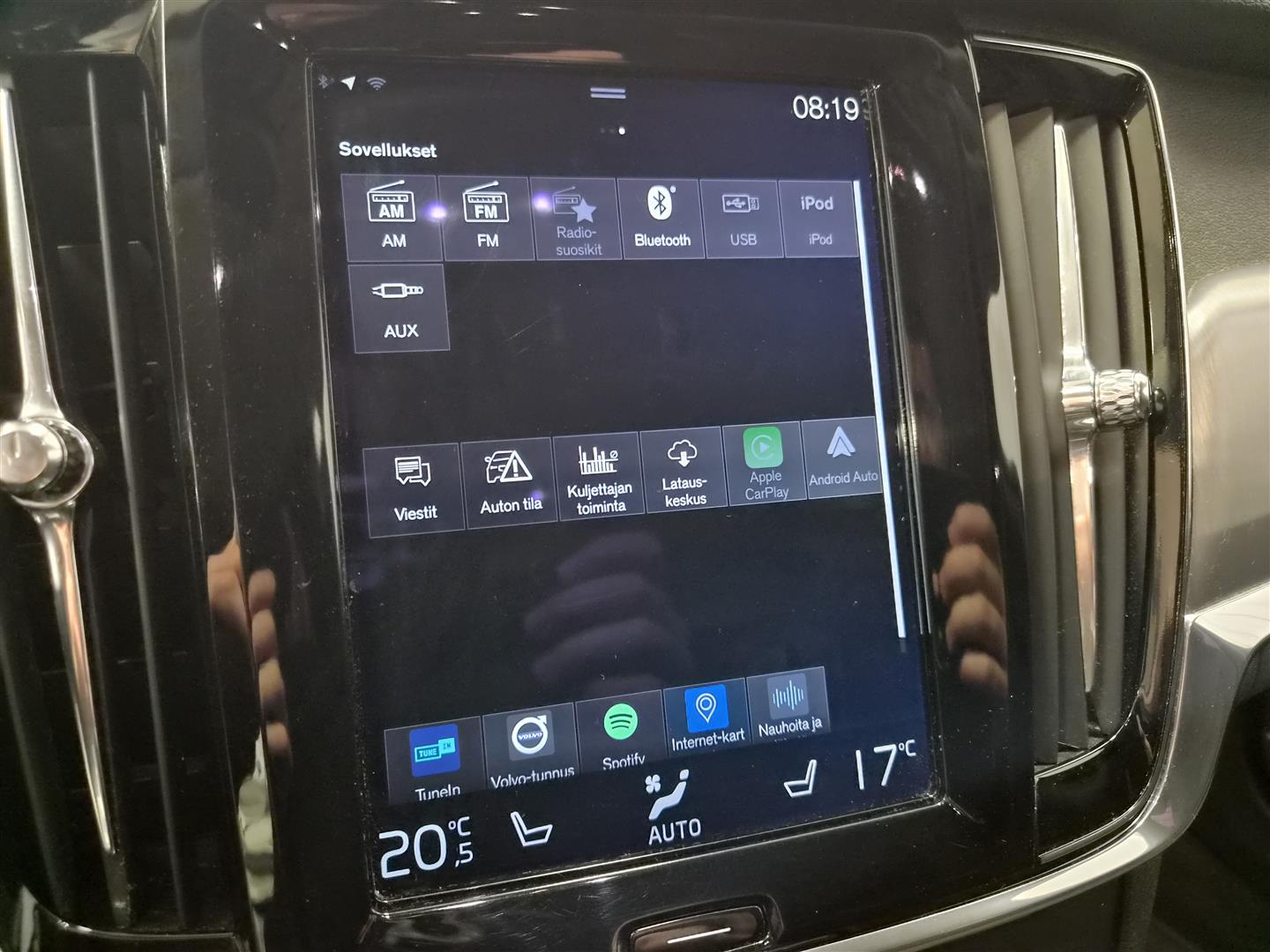 VOLVO S90 2017