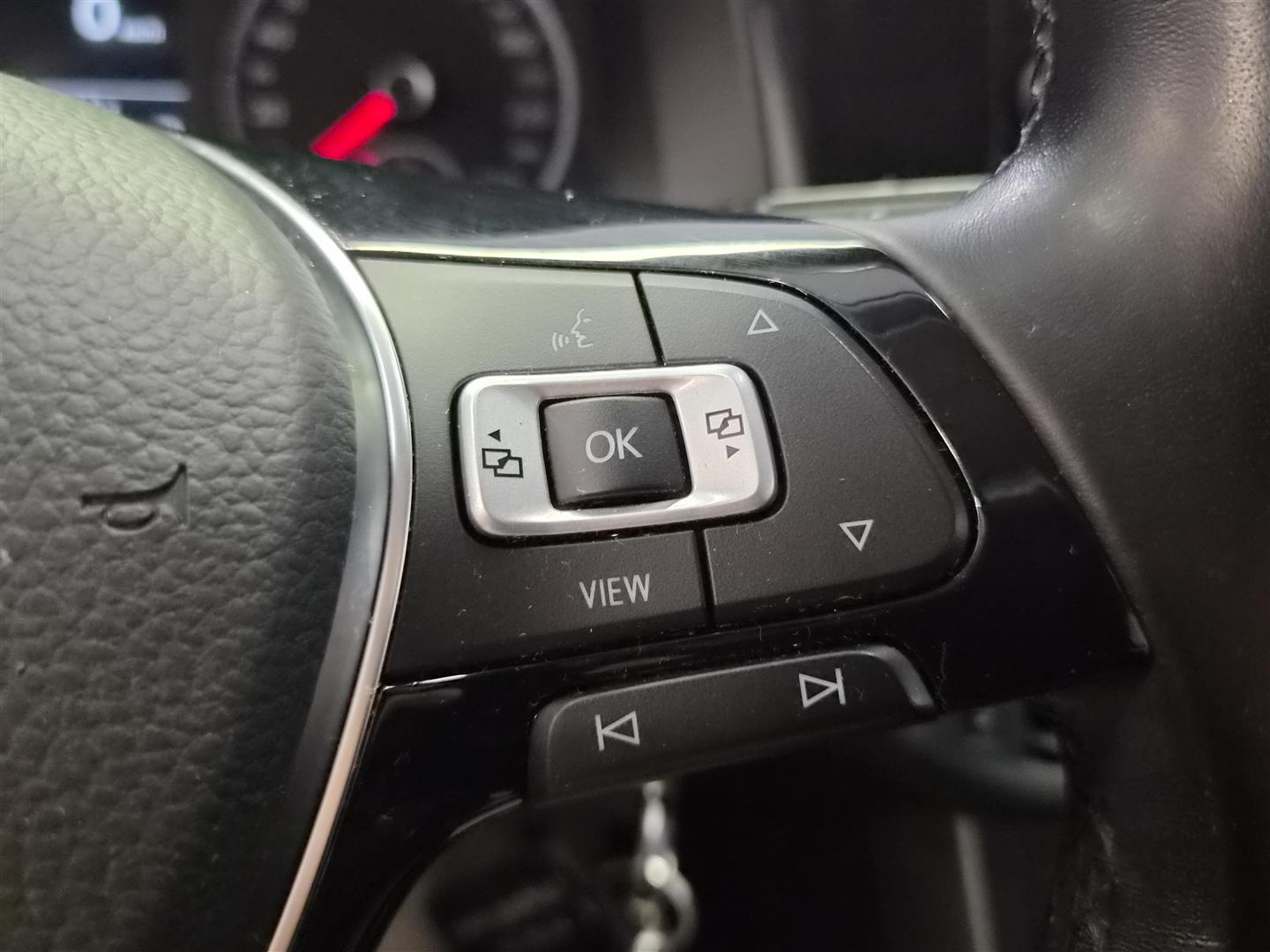 VOLKSWAGEN Polo 2018