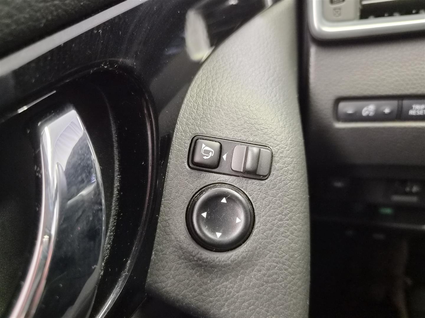 NISSAN Qashqai 2020