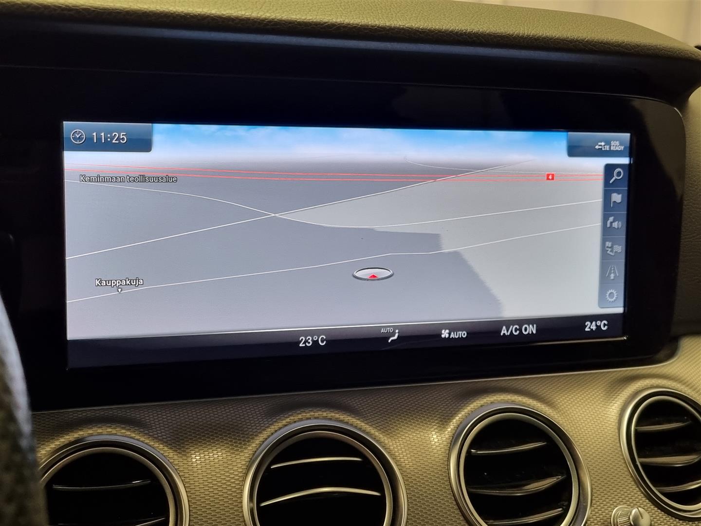 MERCEDES-BENZ E 2018