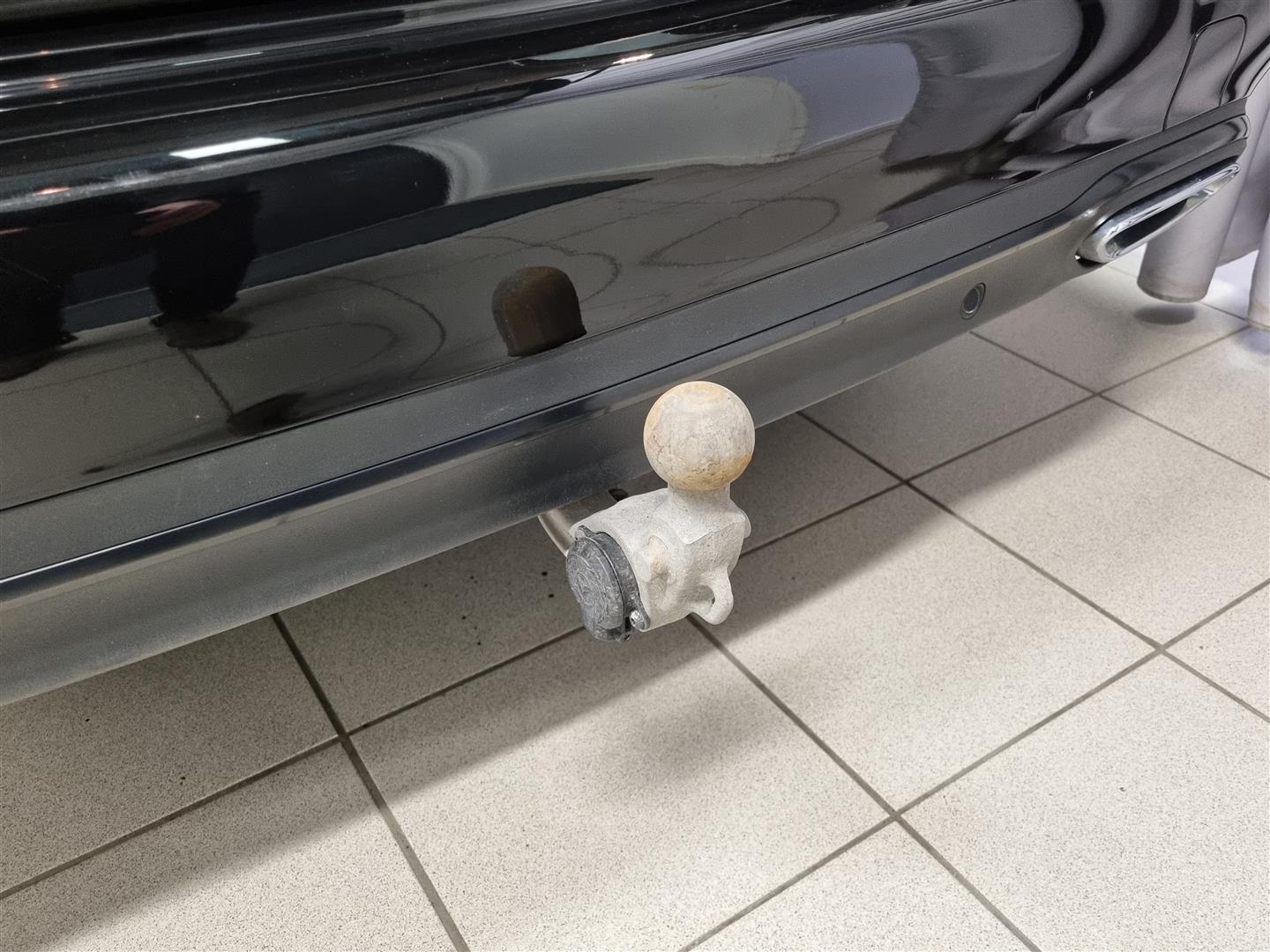 MERCEDES-BENZ E 2018