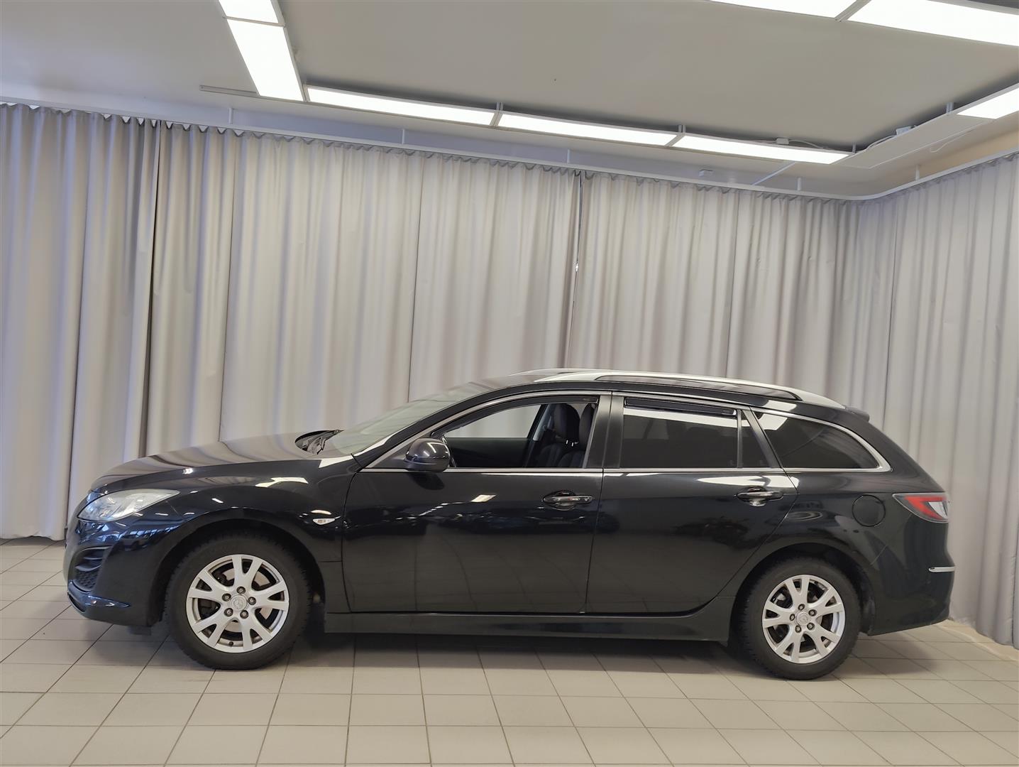 MAZDA Mazda6 2011