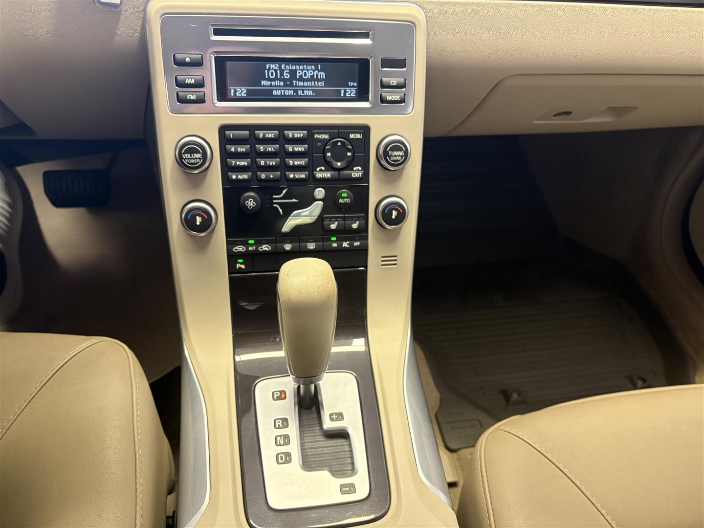 VOLVO S80 2010