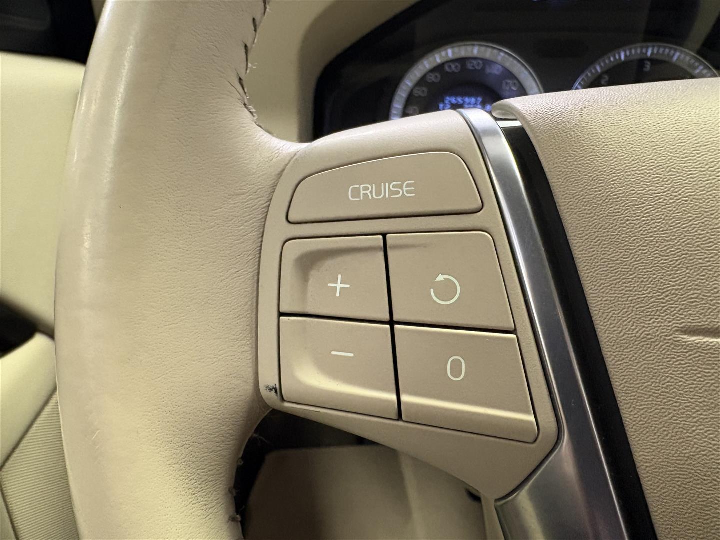 VOLVO S80 2010