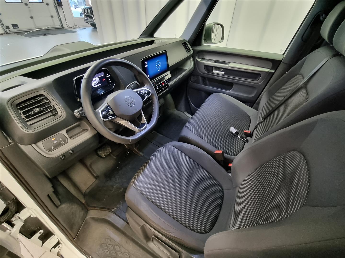 VOLKSWAGEN ID. Buzz Cargo 2023