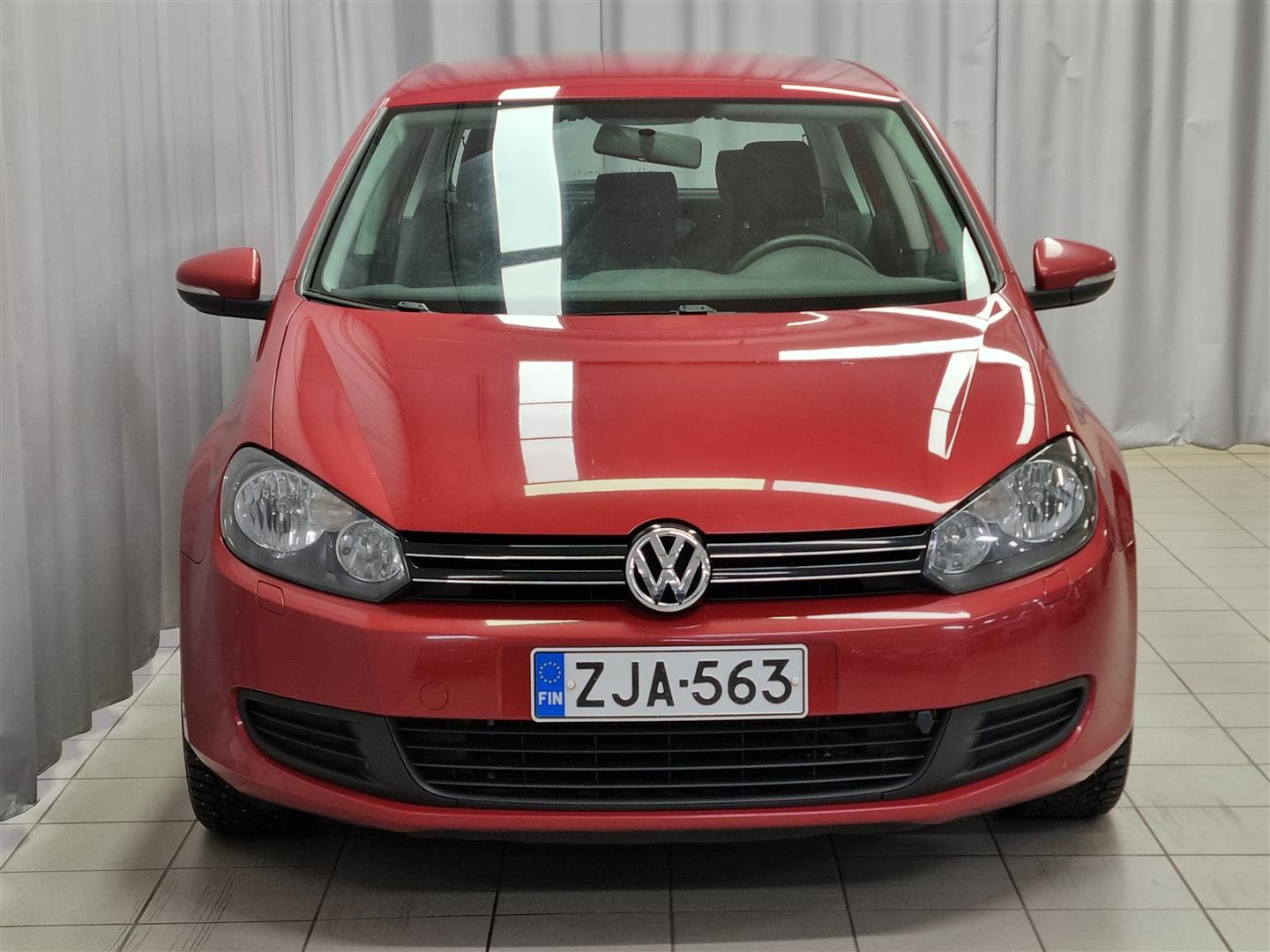 VOLKSWAGEN Golf 2010