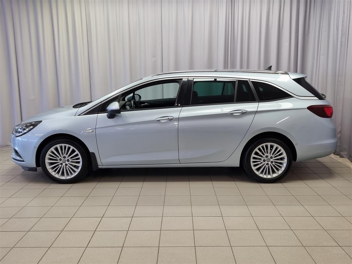 OPEL Astra 2017