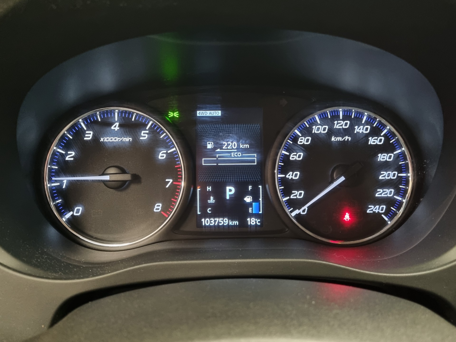 MITSUBISHI Outlander 2017