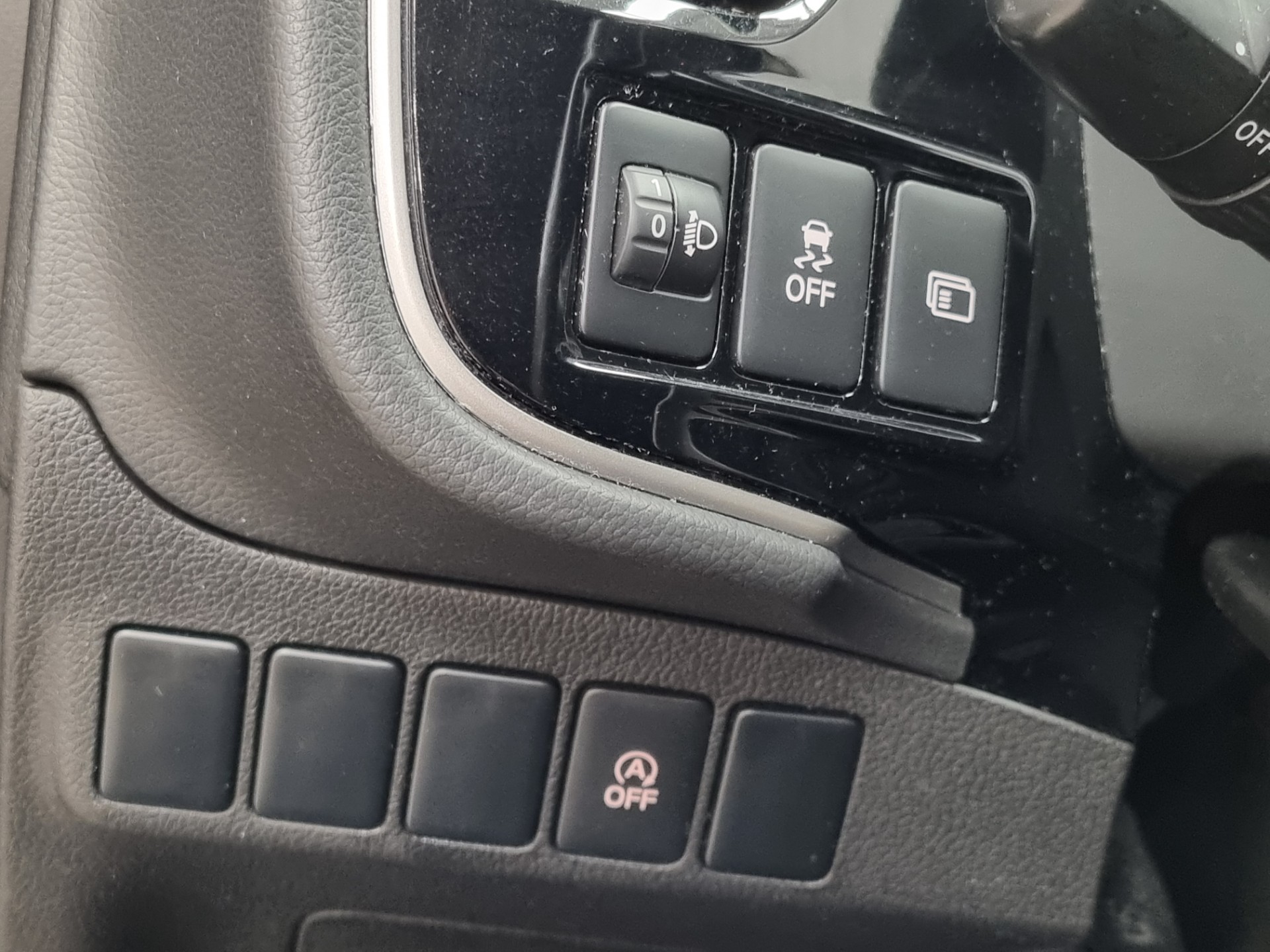 MITSUBISHI Outlander 2017