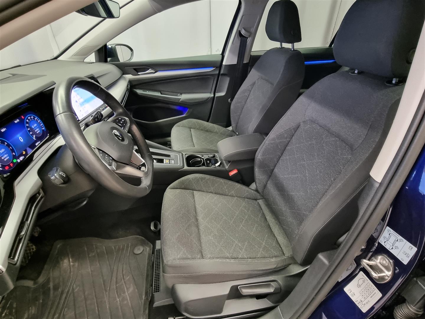 VOLKSWAGEN Golf 2022