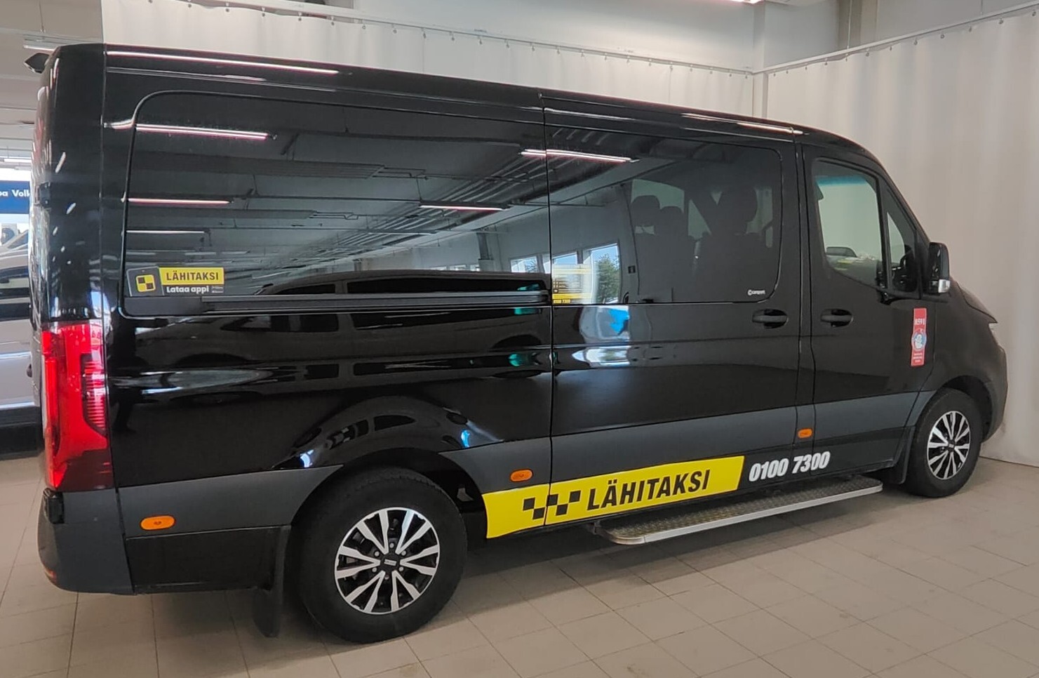 Mercedes-Benz Sprinter 2025