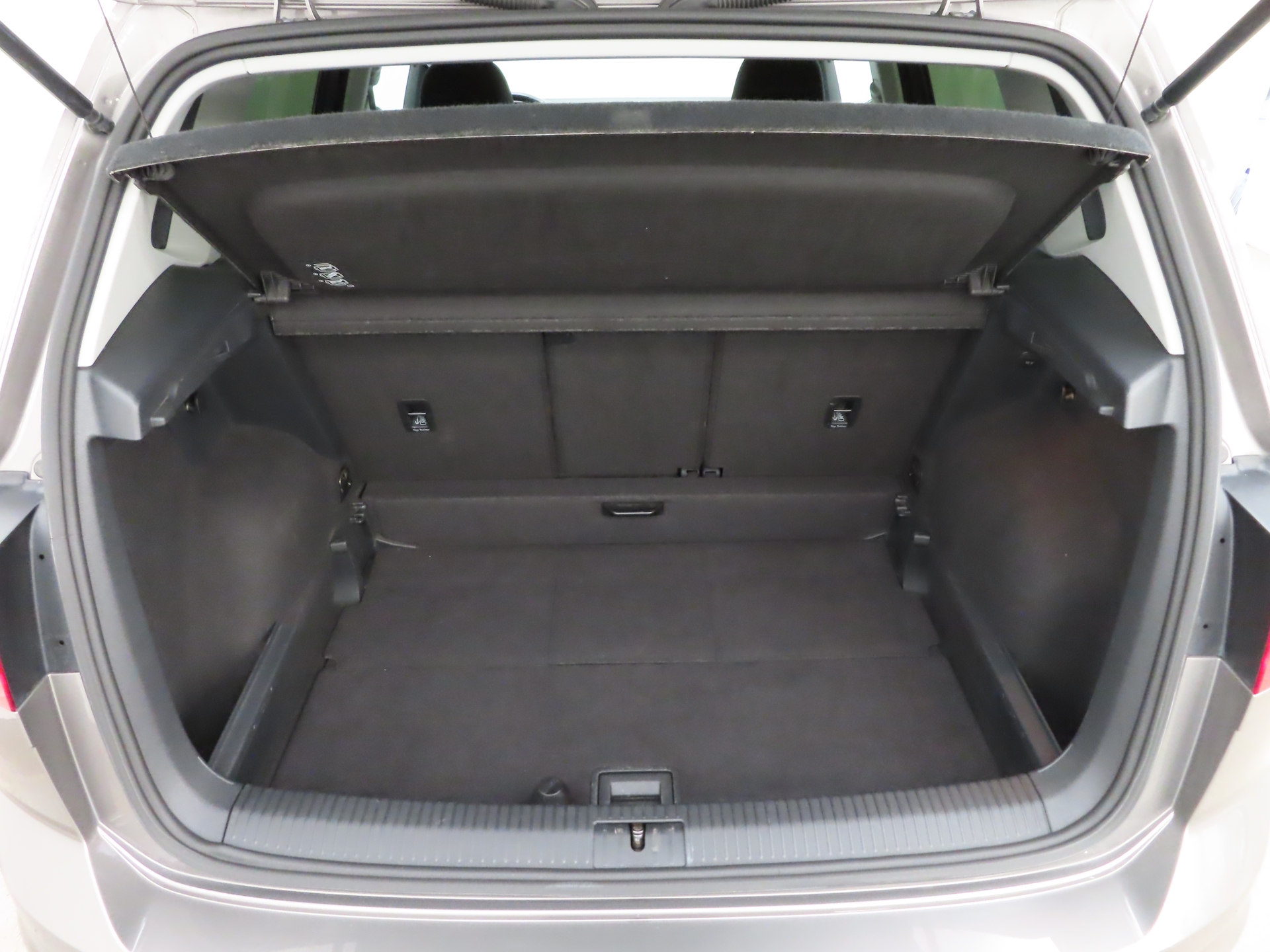 VOLKSWAGEN Golf Sportsvan 2015