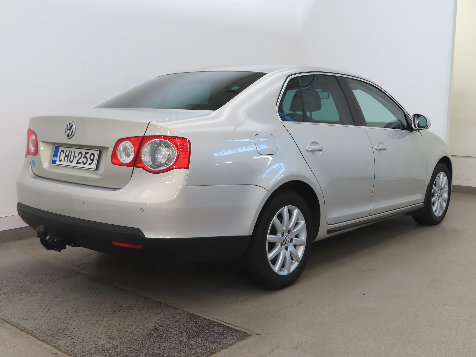 VOLKSWAGEN Jetta 2010
