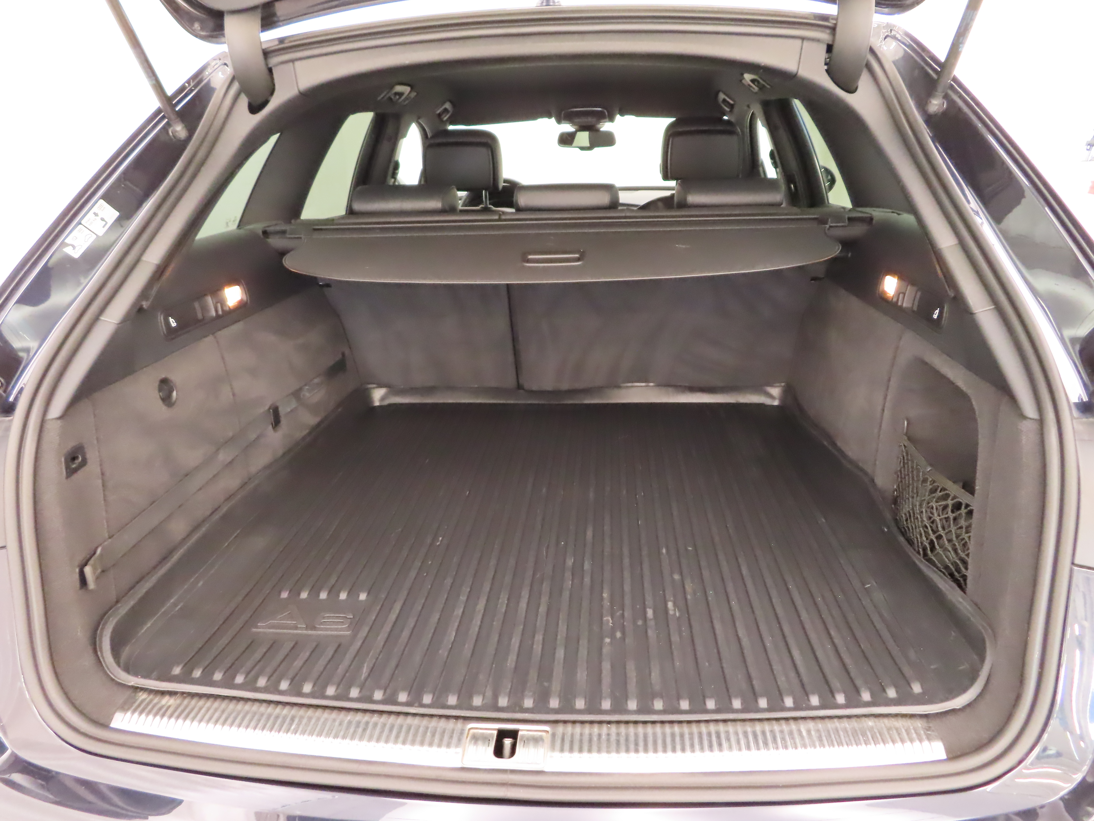 Audi A6 allroad quattro 2013