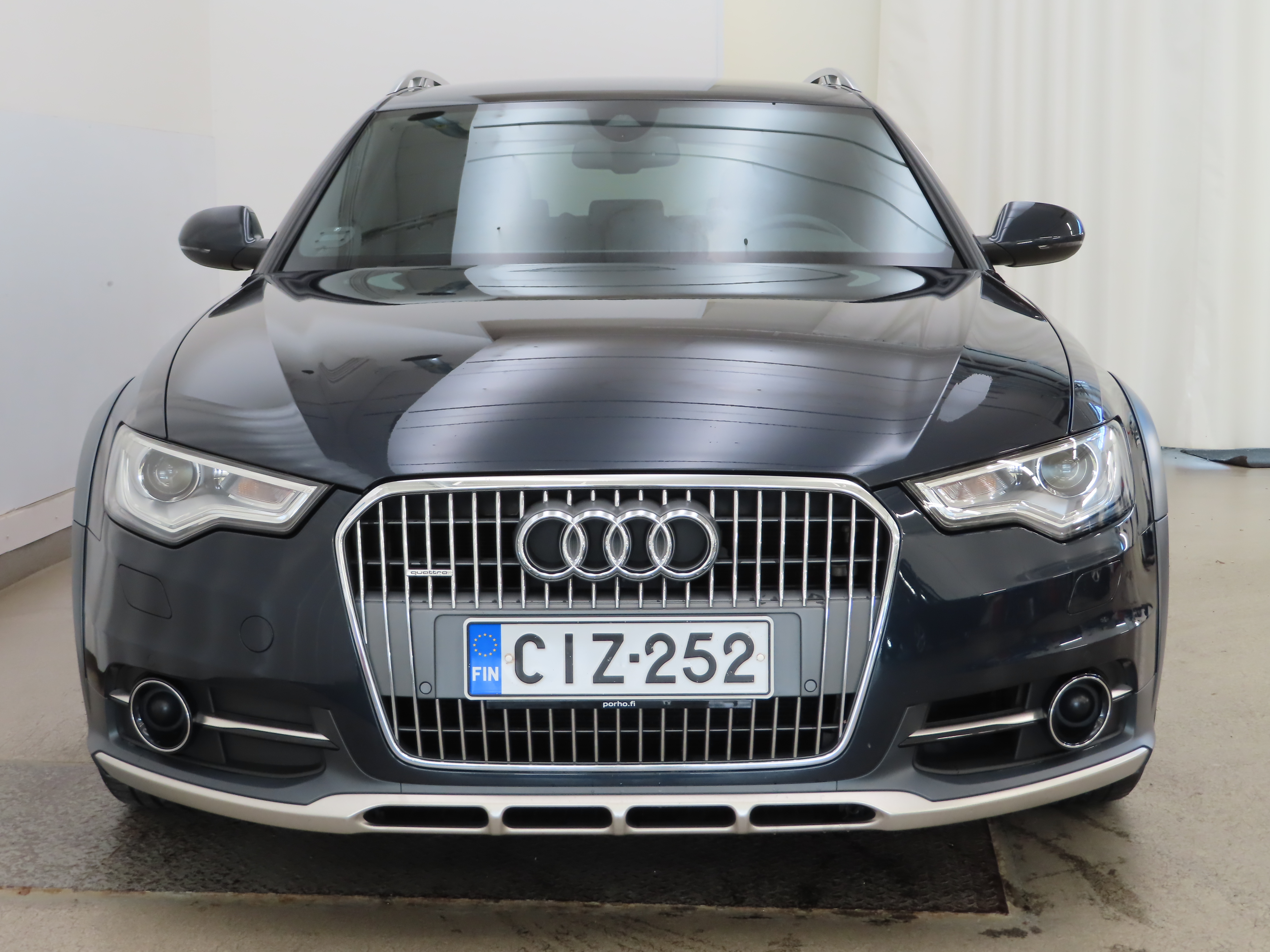 Audi A6 allroad quattro 2013