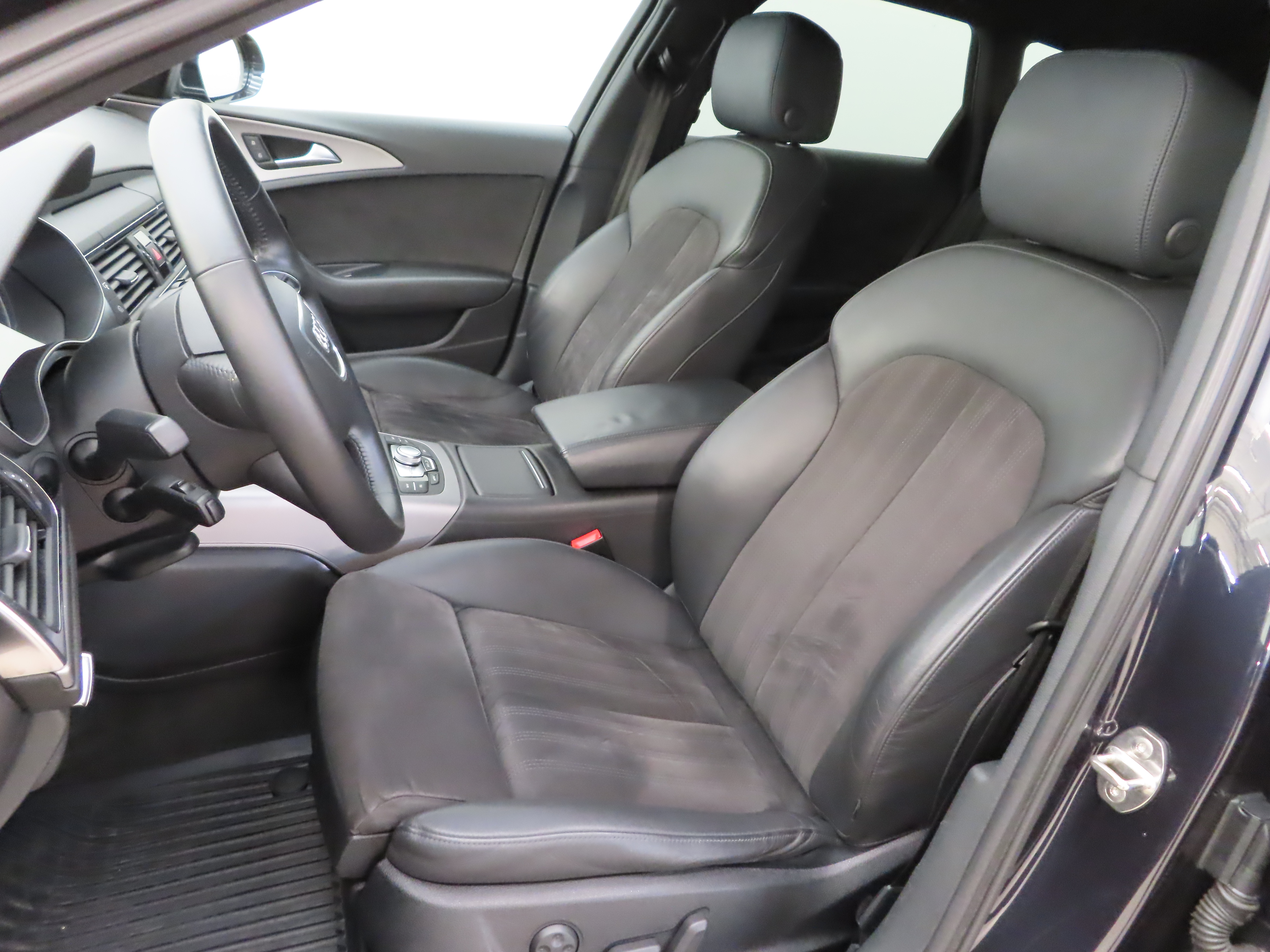 Audi A6 allroad quattro 2013