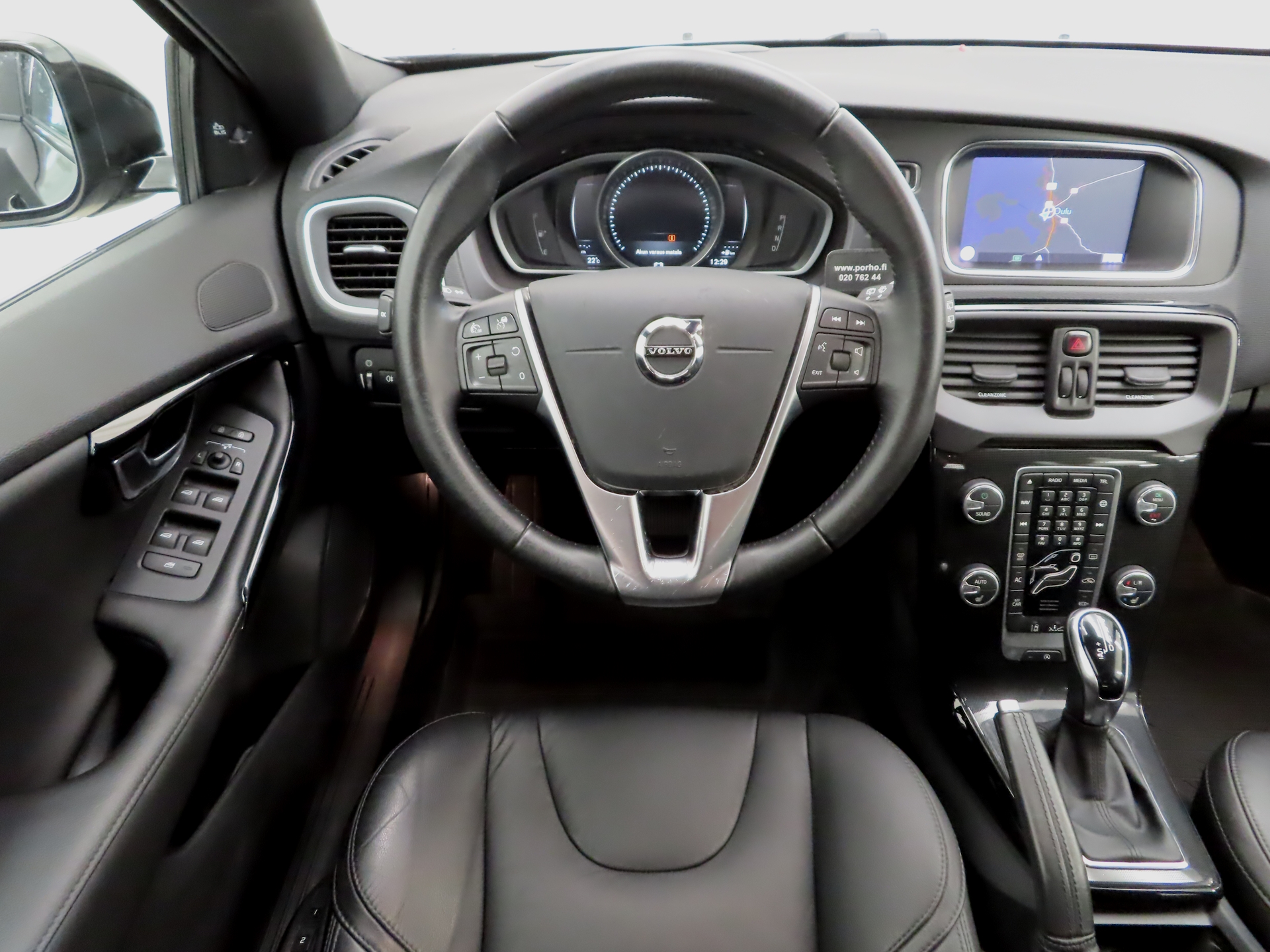 Volvo V40 2019