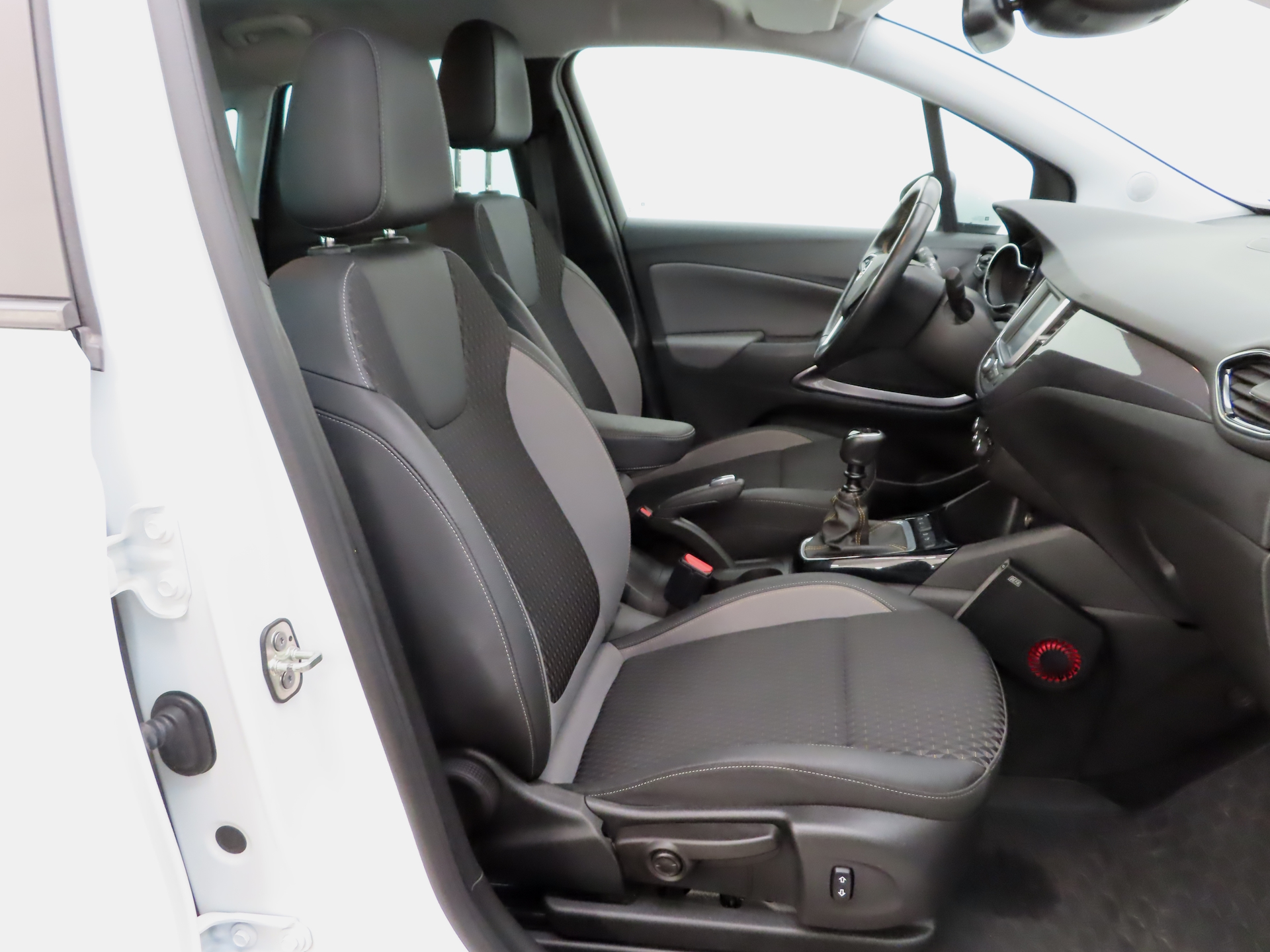 Opel Crossland X 2019
