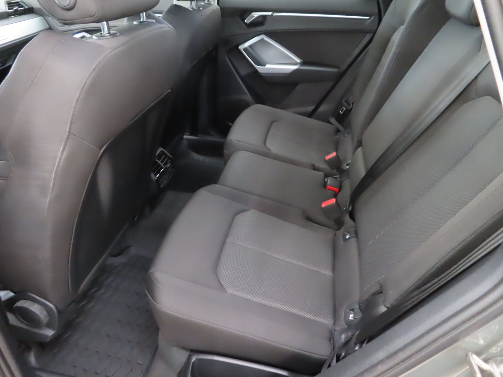AUDI Q3 2020