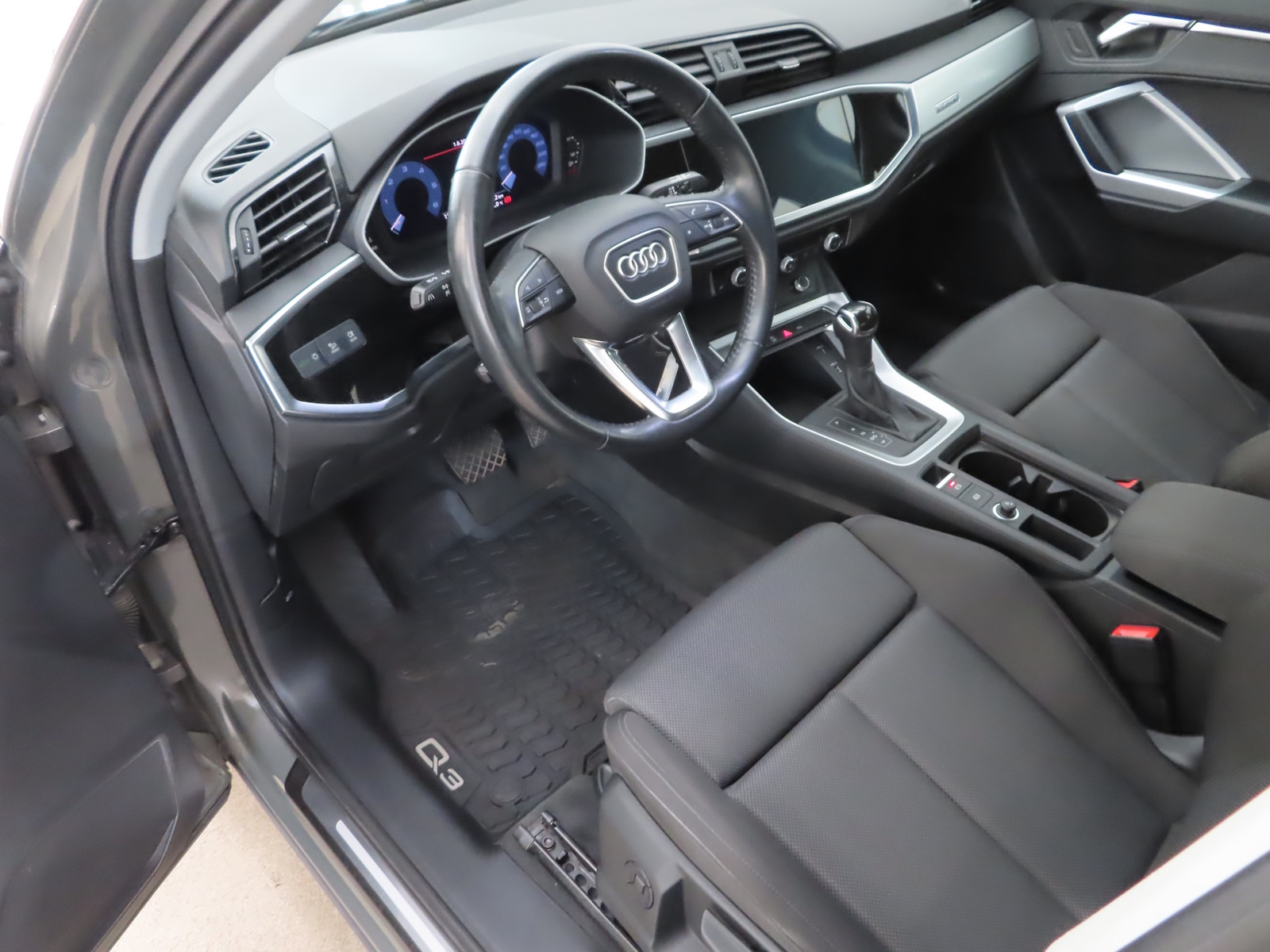 AUDI Q3 2020