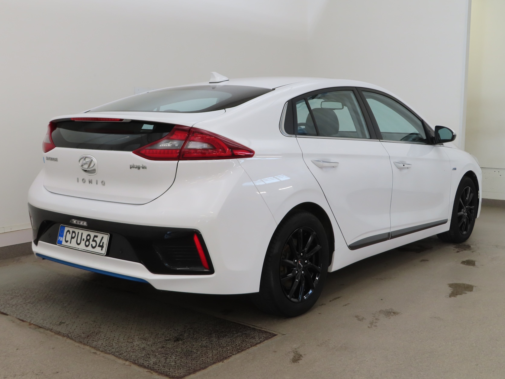 Hyundai IONIQ plug-in 2018