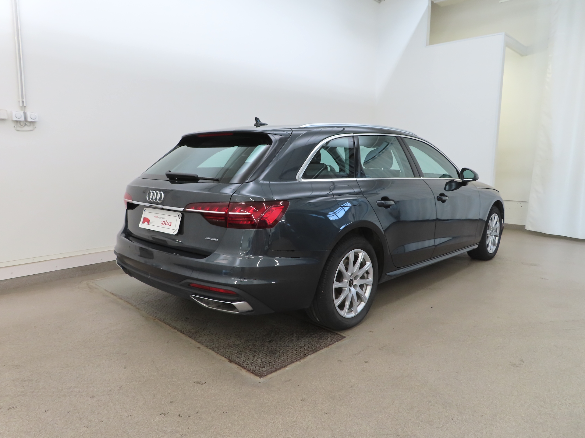 Audi A4 2024