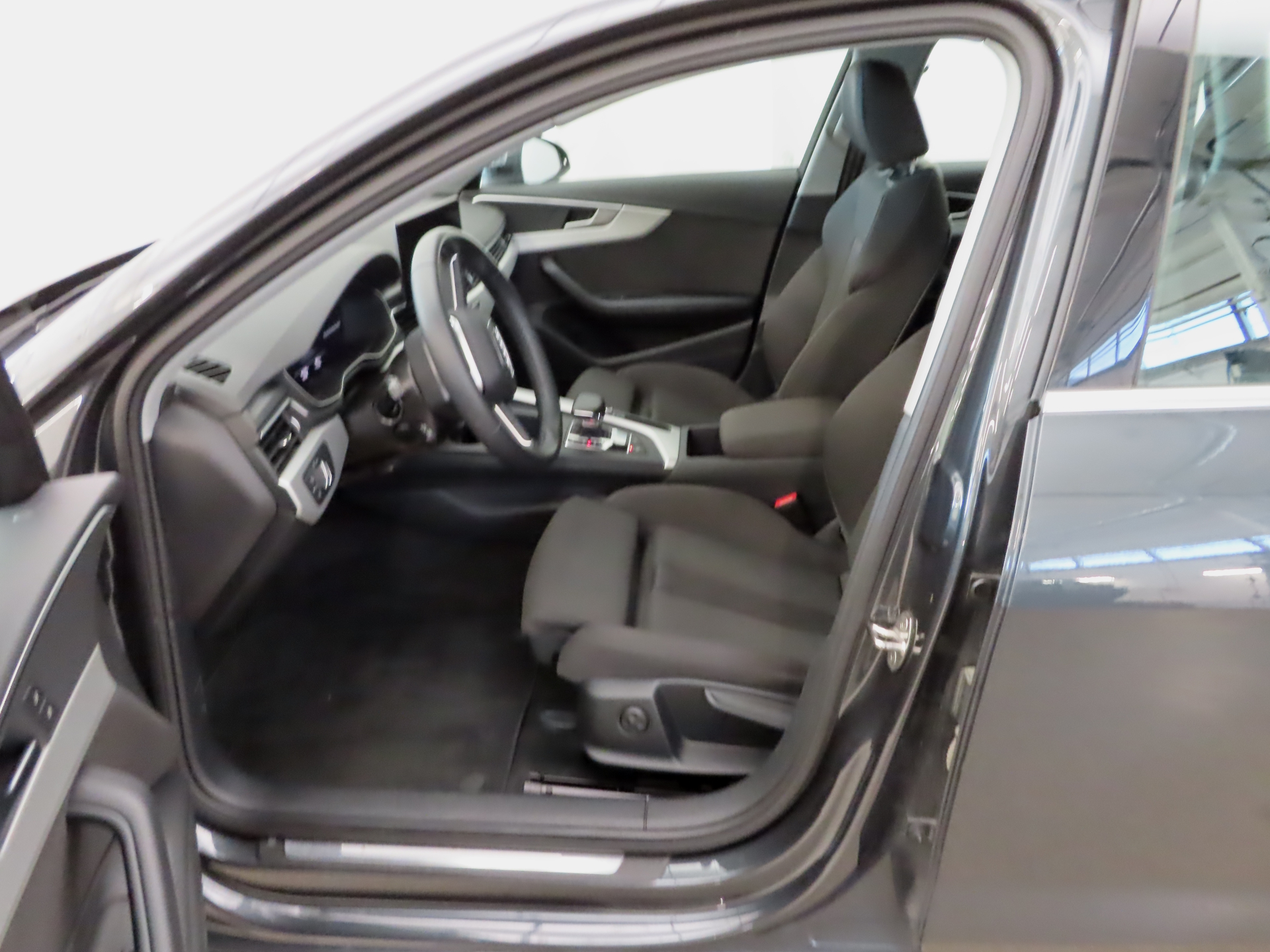 Audi A4 2024