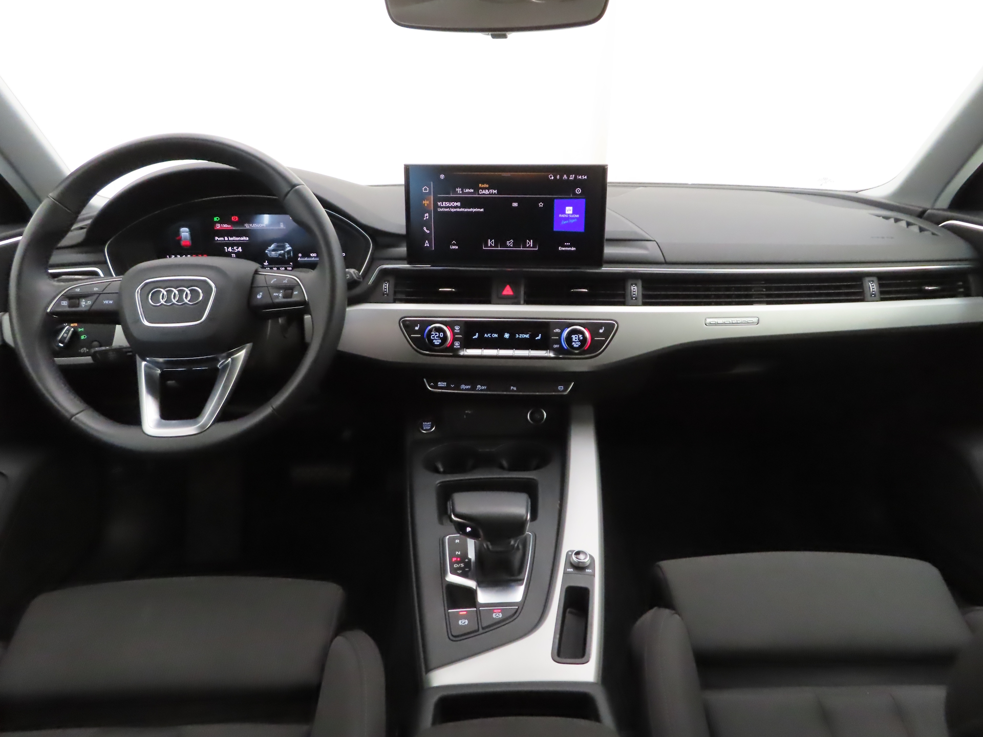 Audi A4 2024