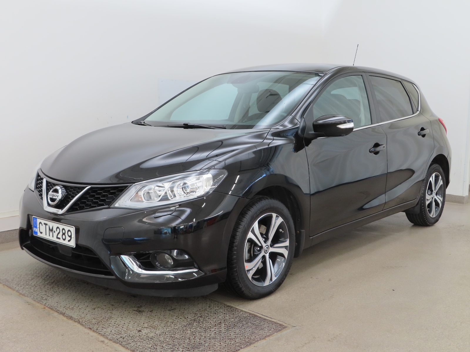 Nissan Pulsar 2015
