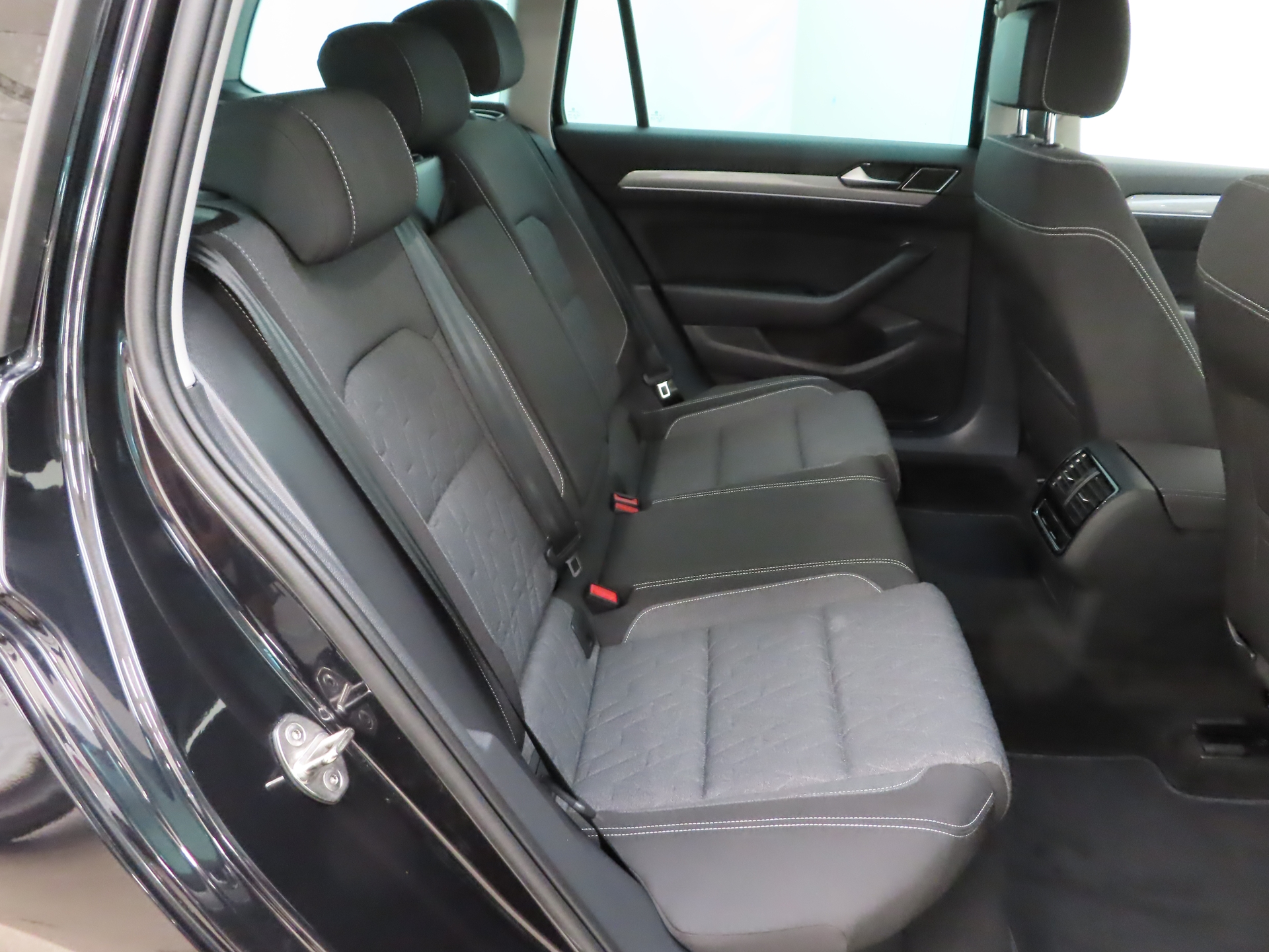 Volkswagen Passat 2023