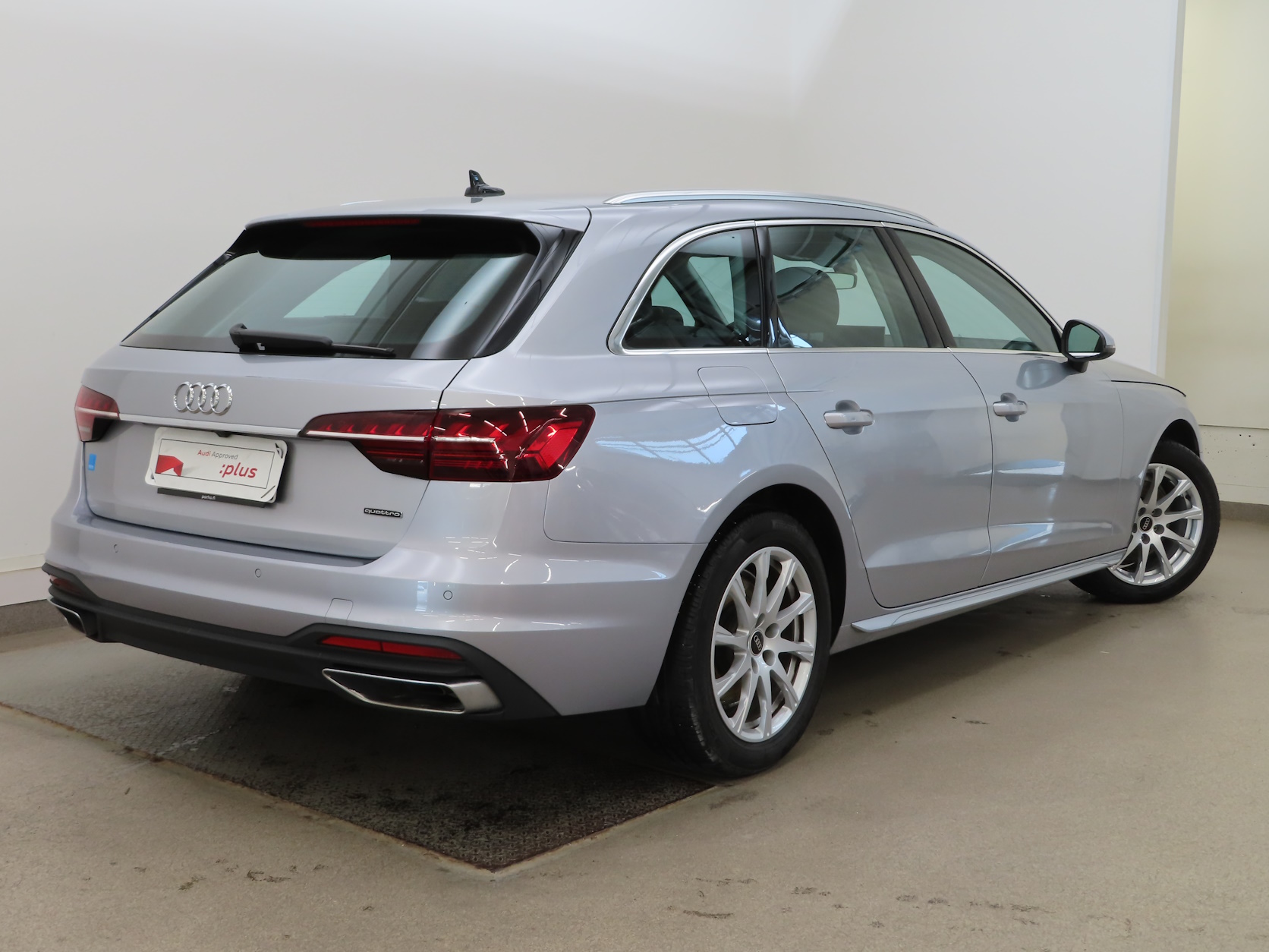 Audi A4 2024