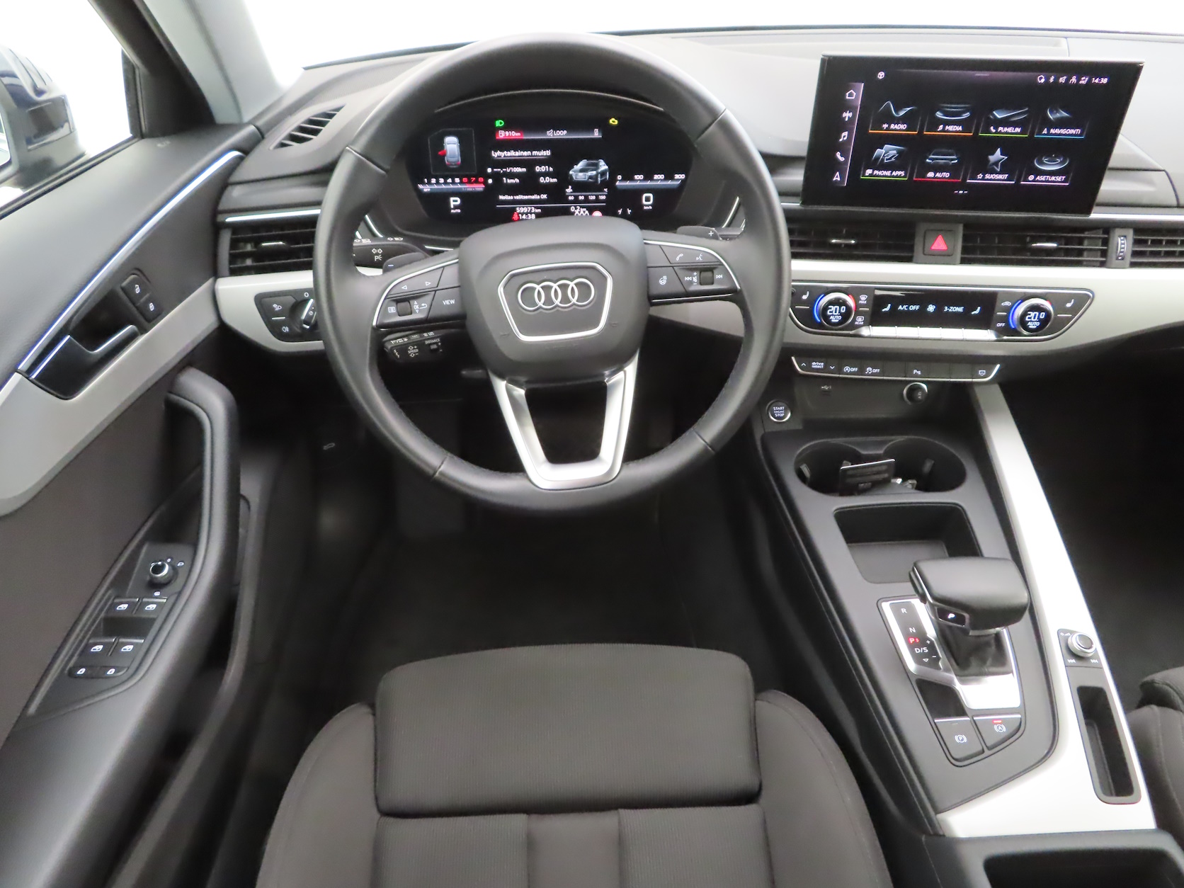 Audi A4 2024