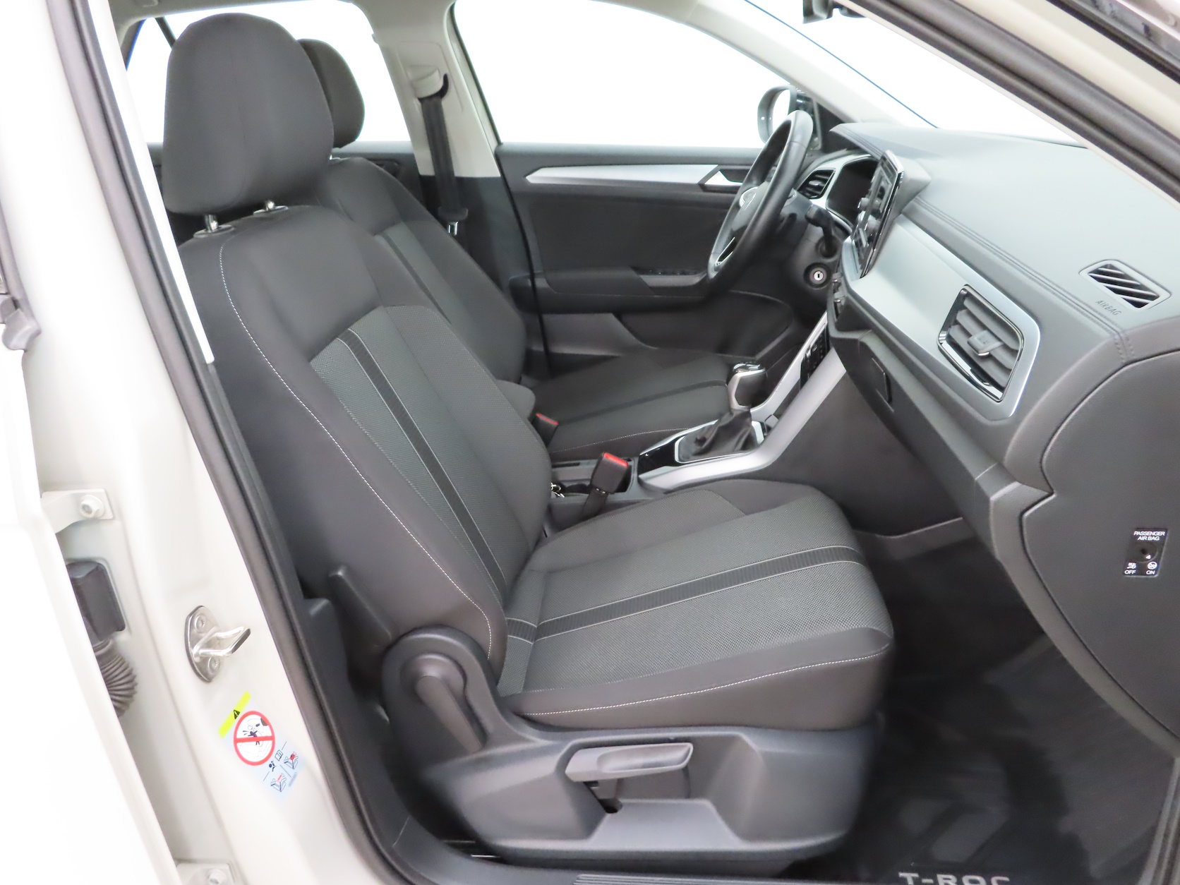 Volkswagen T-Roc 2023