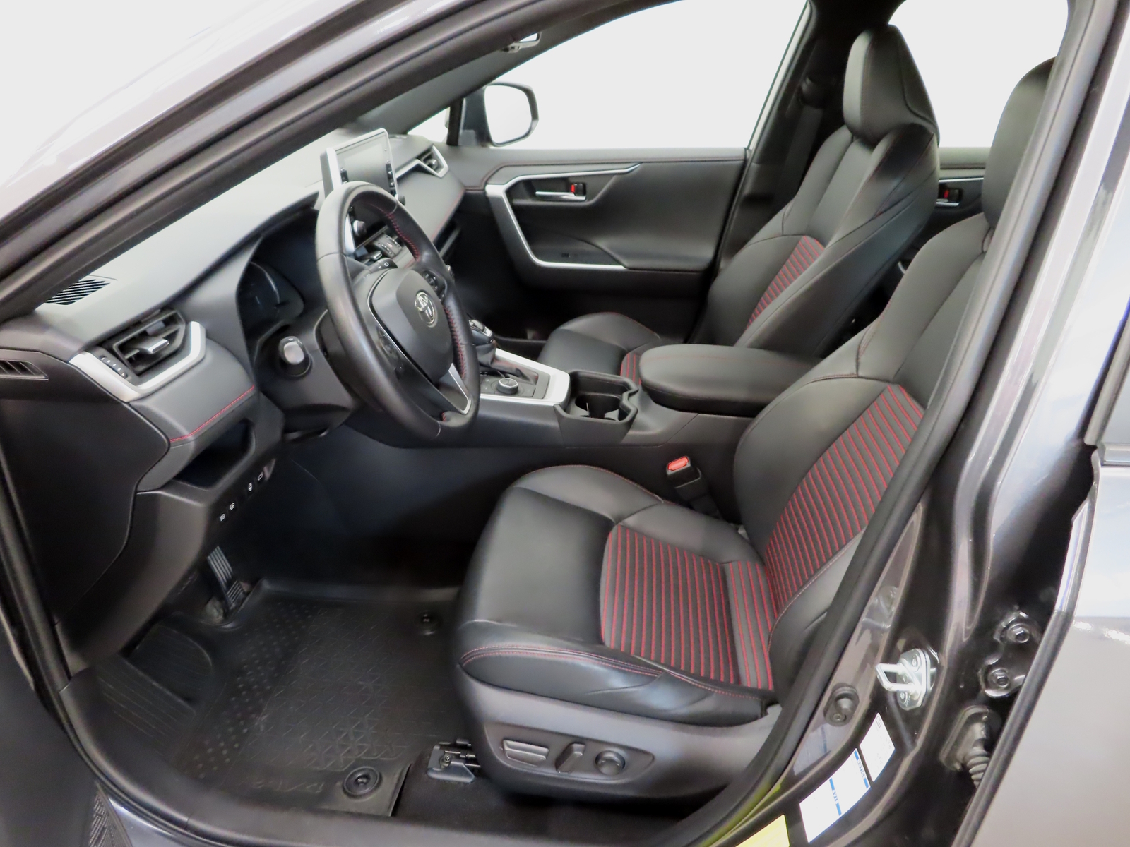Toyota RAV4 Plug-in 2021