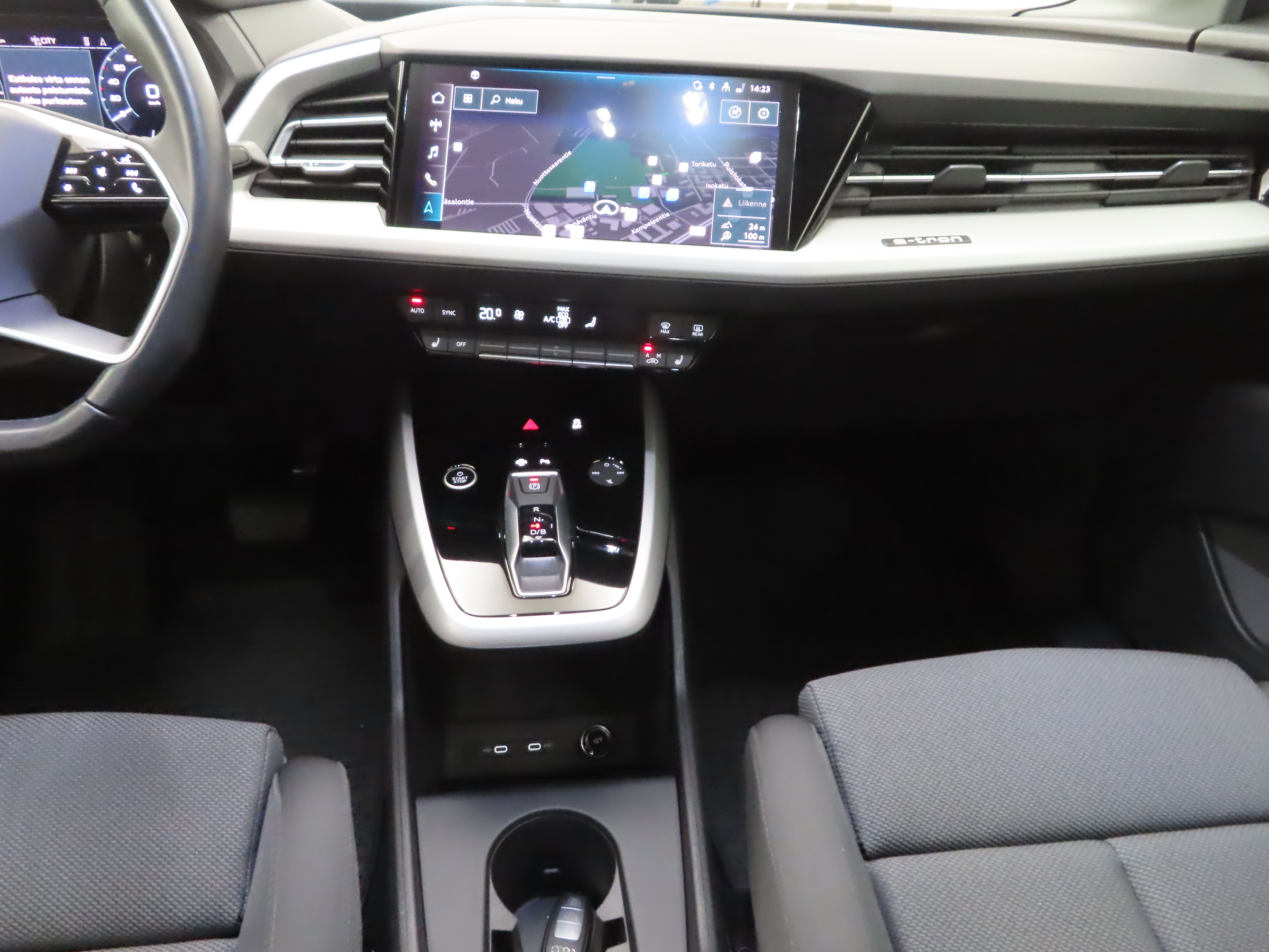 Audi Q4 e-tron 2023