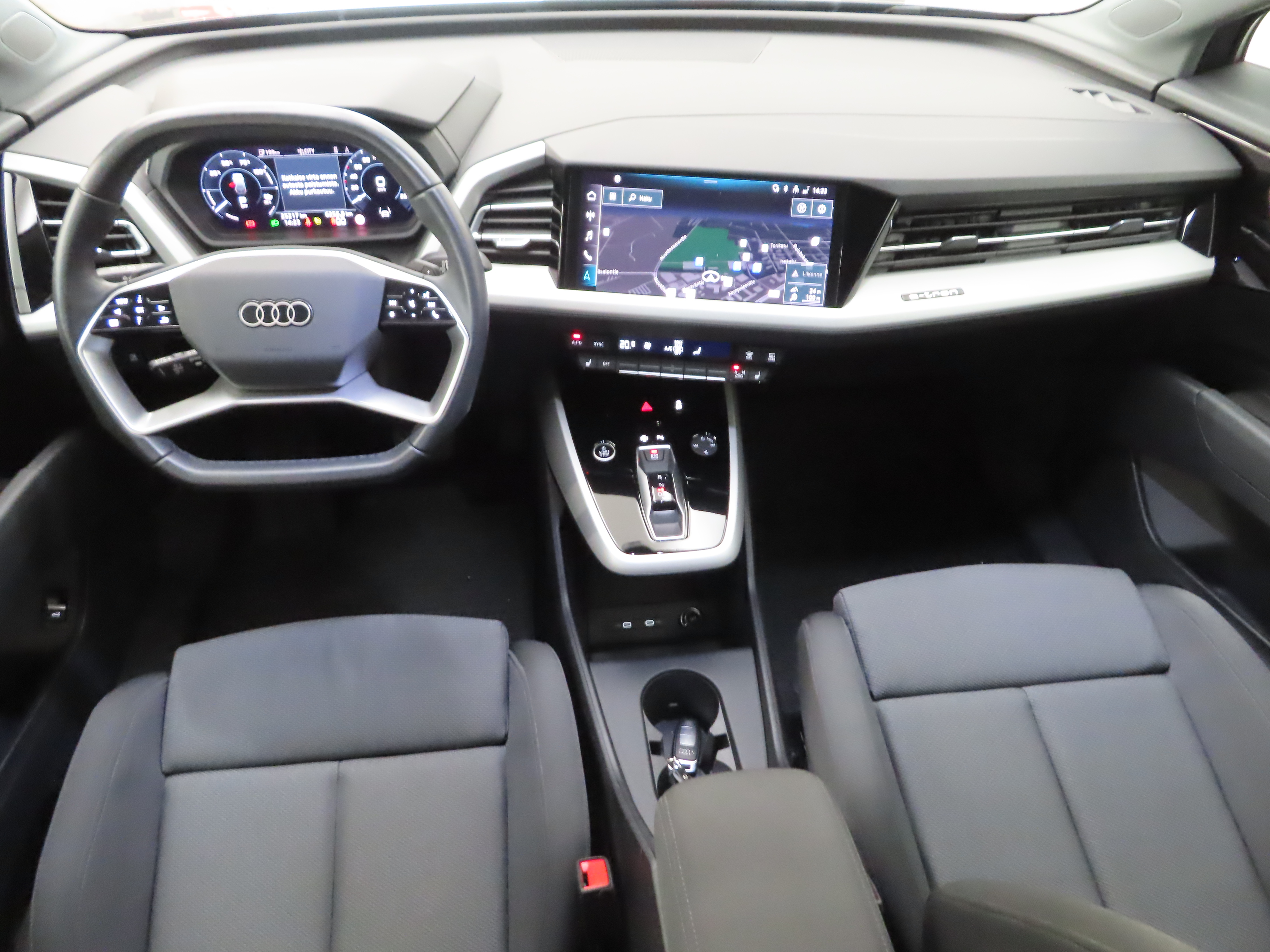 Audi Q4 e-tron 2023