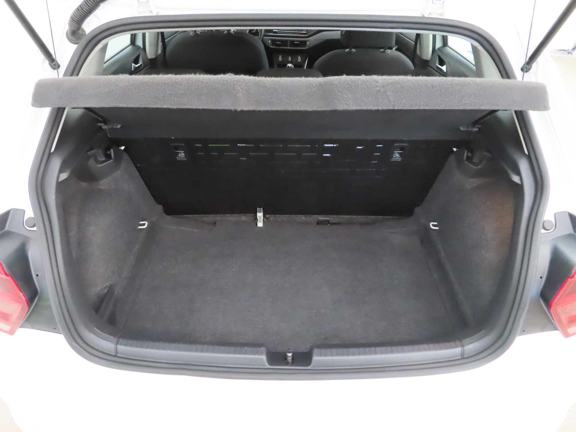 VOLKSWAGEN Polo 2020
