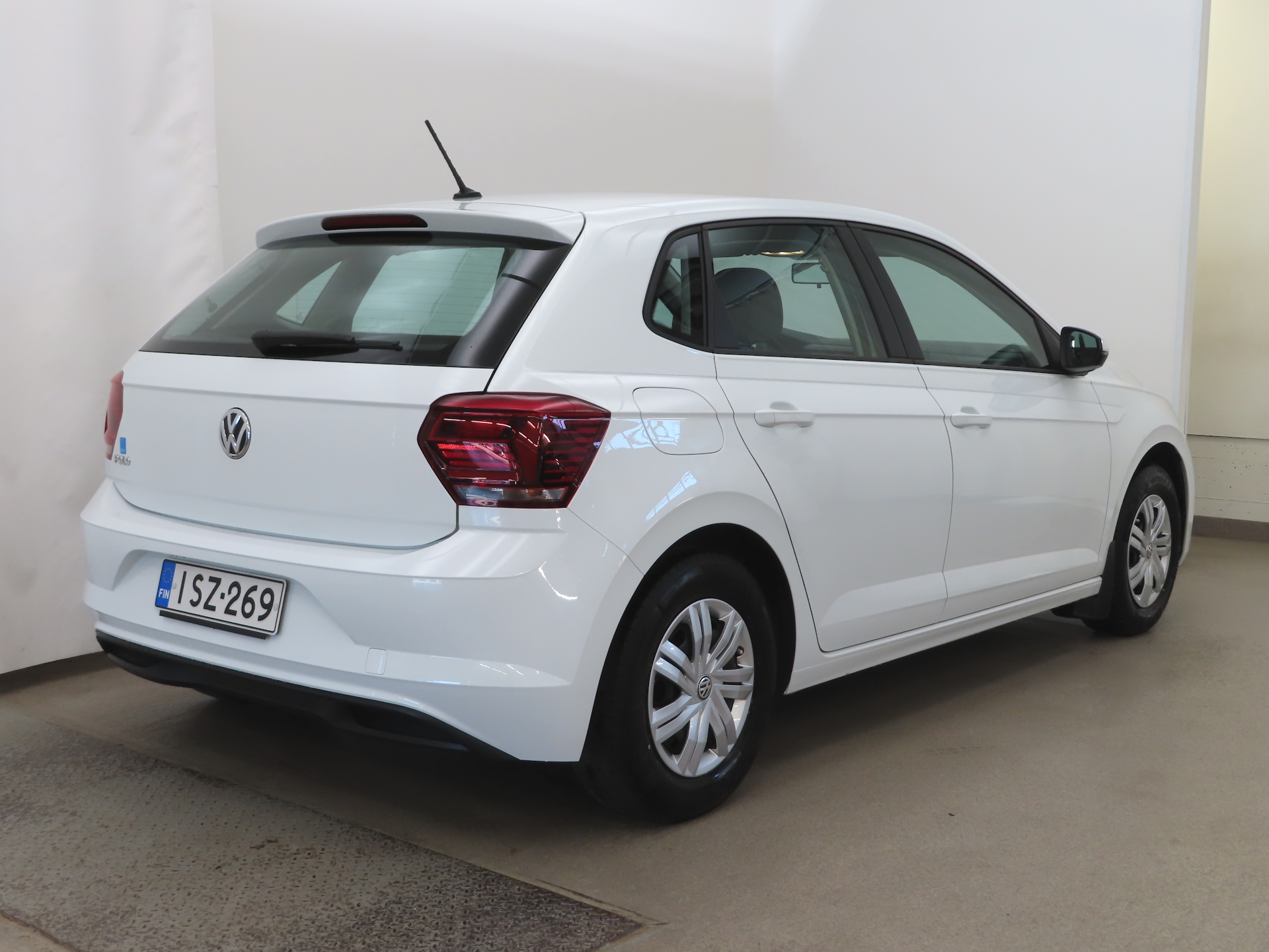 VOLKSWAGEN Polo 2020