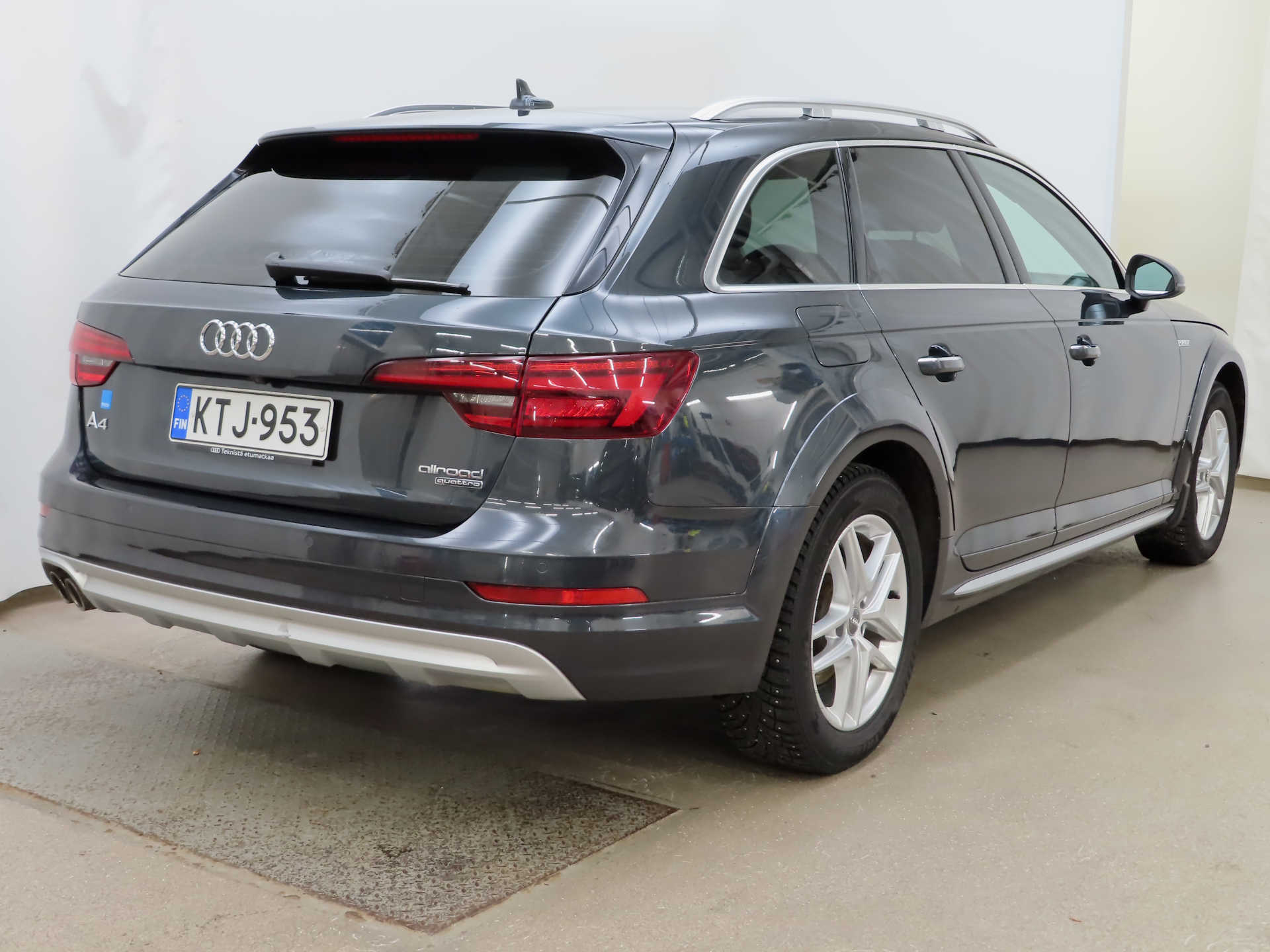 Audi A4 allroad quattro 2018
