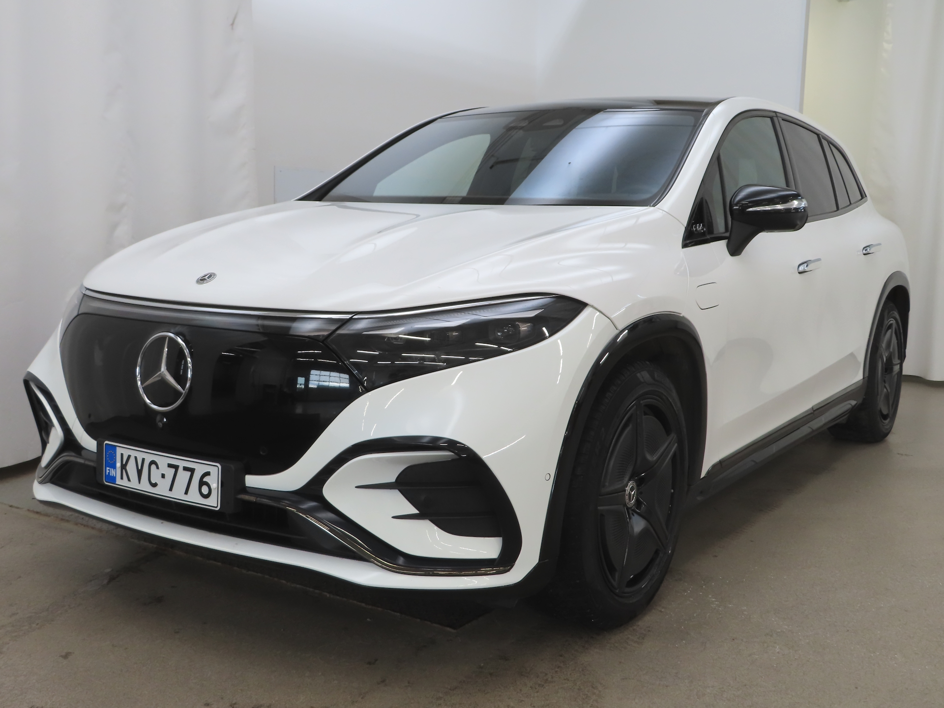 Mercedes-Benz EQS SUV 2023