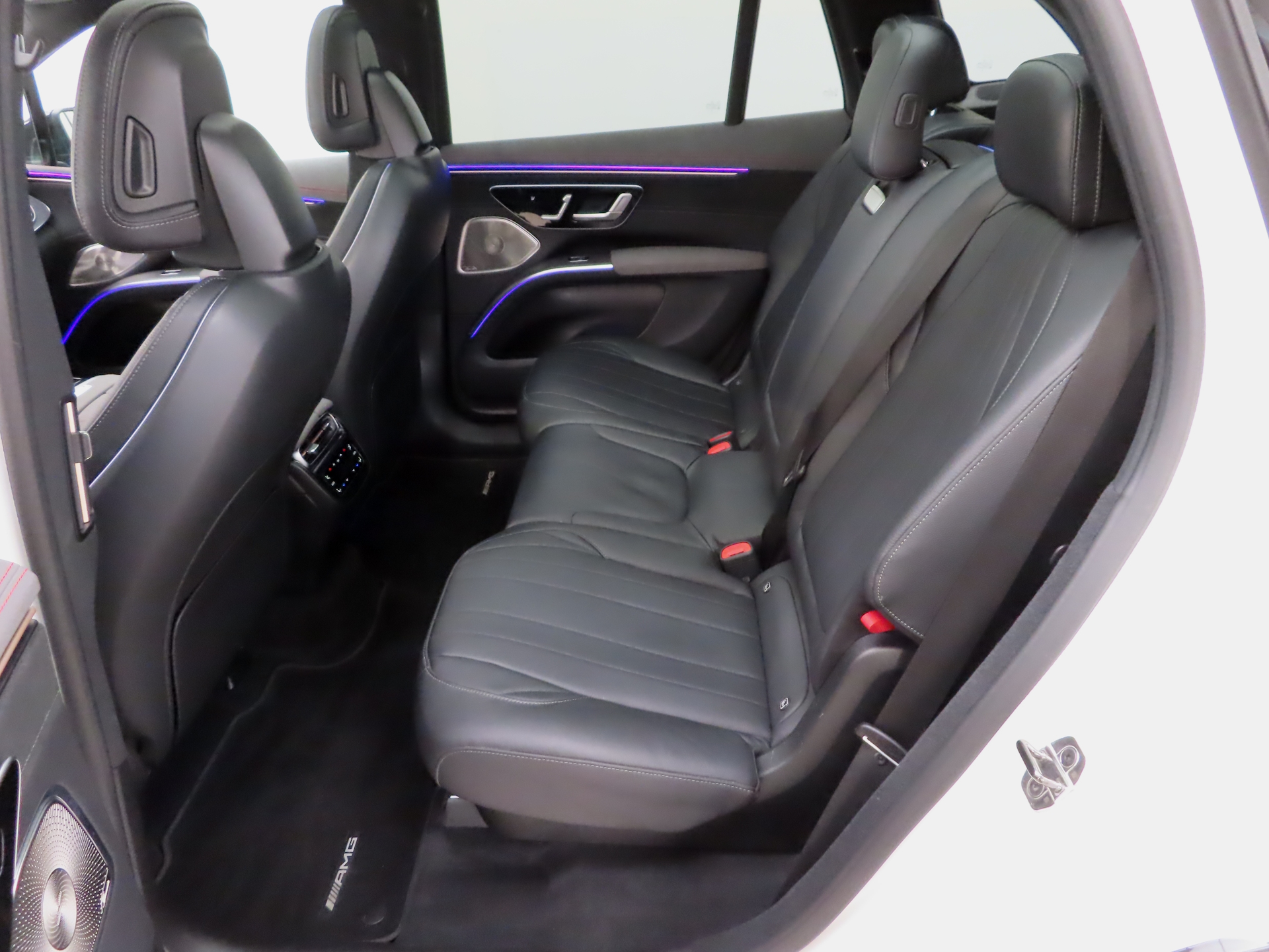 Mercedes-Benz EQS SUV 2023