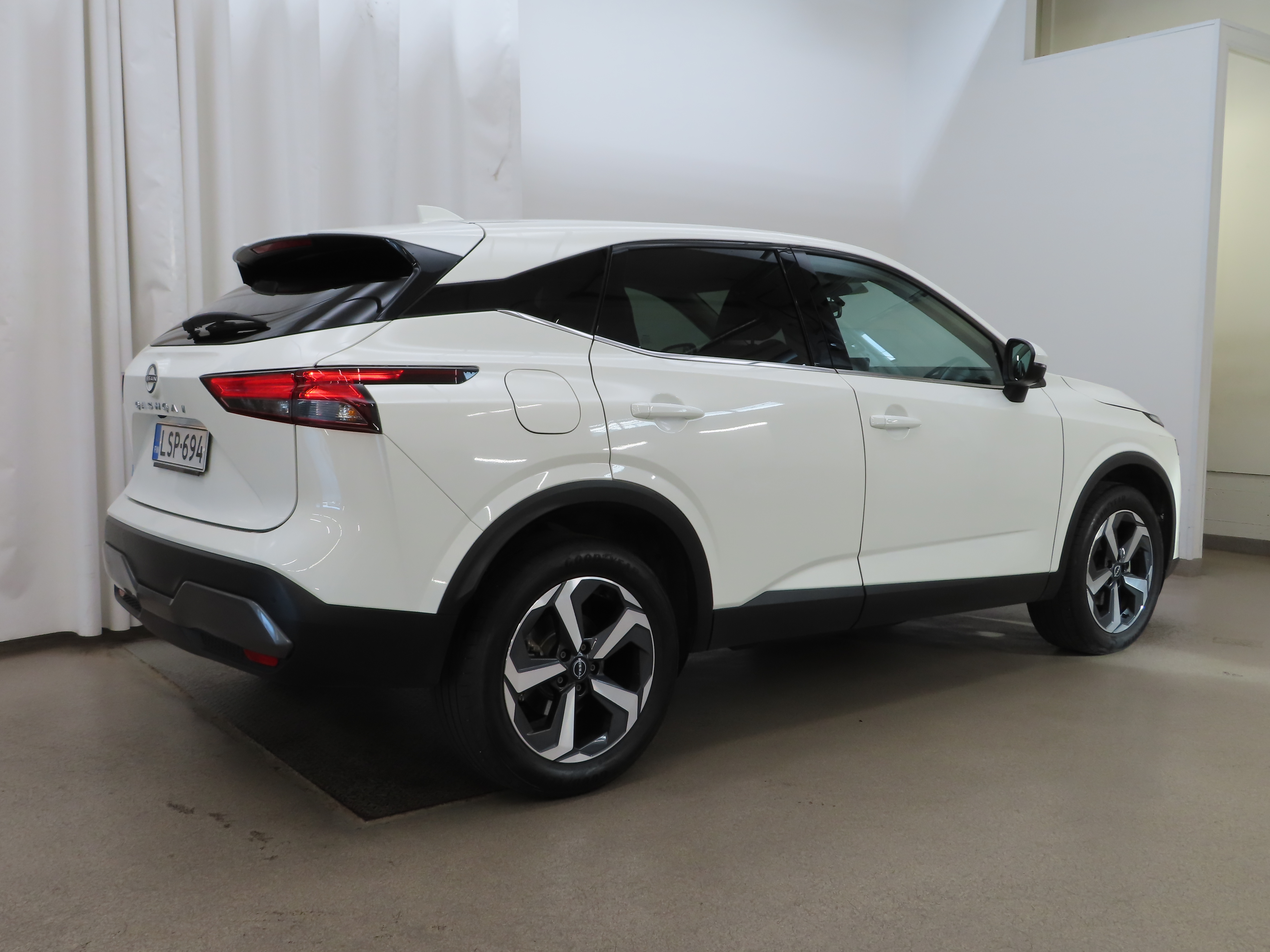 NISSAN Qashqai 2023