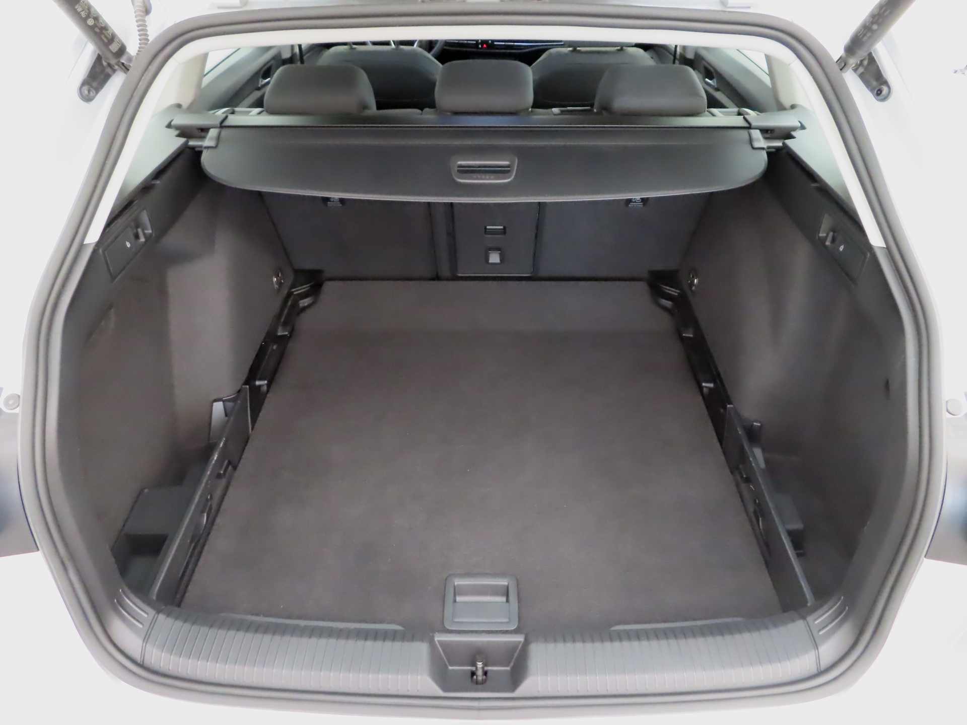 Volkswagen Golf 2024