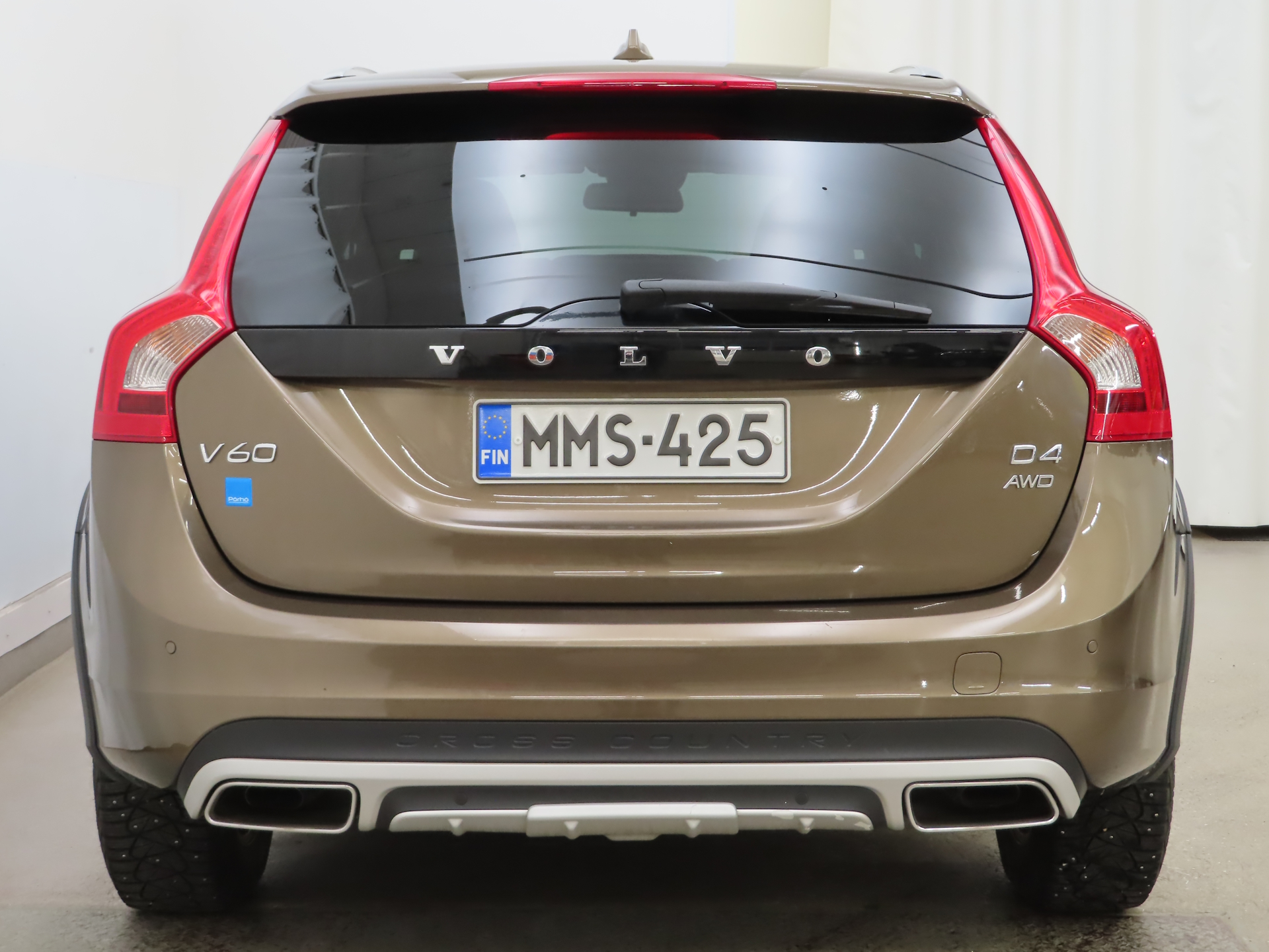 Volvo V60 Cross Country 2016