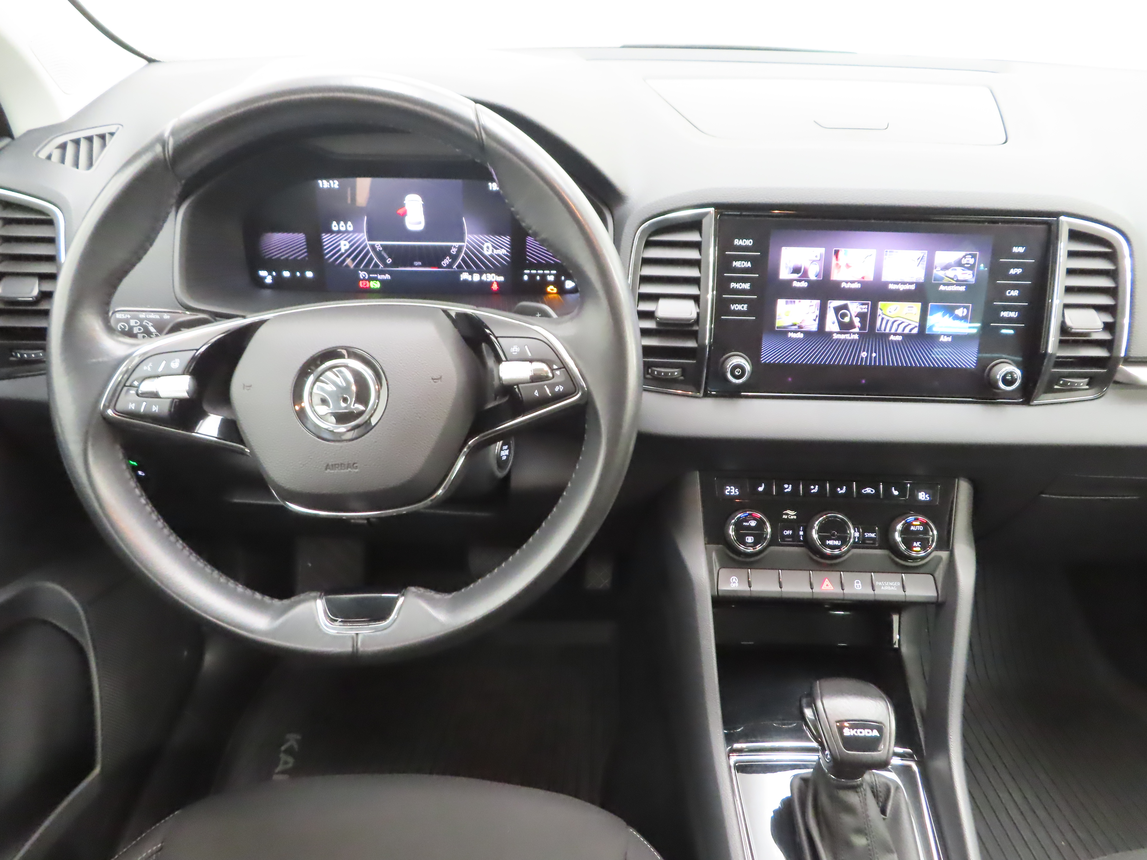SKODA Karoq 2023