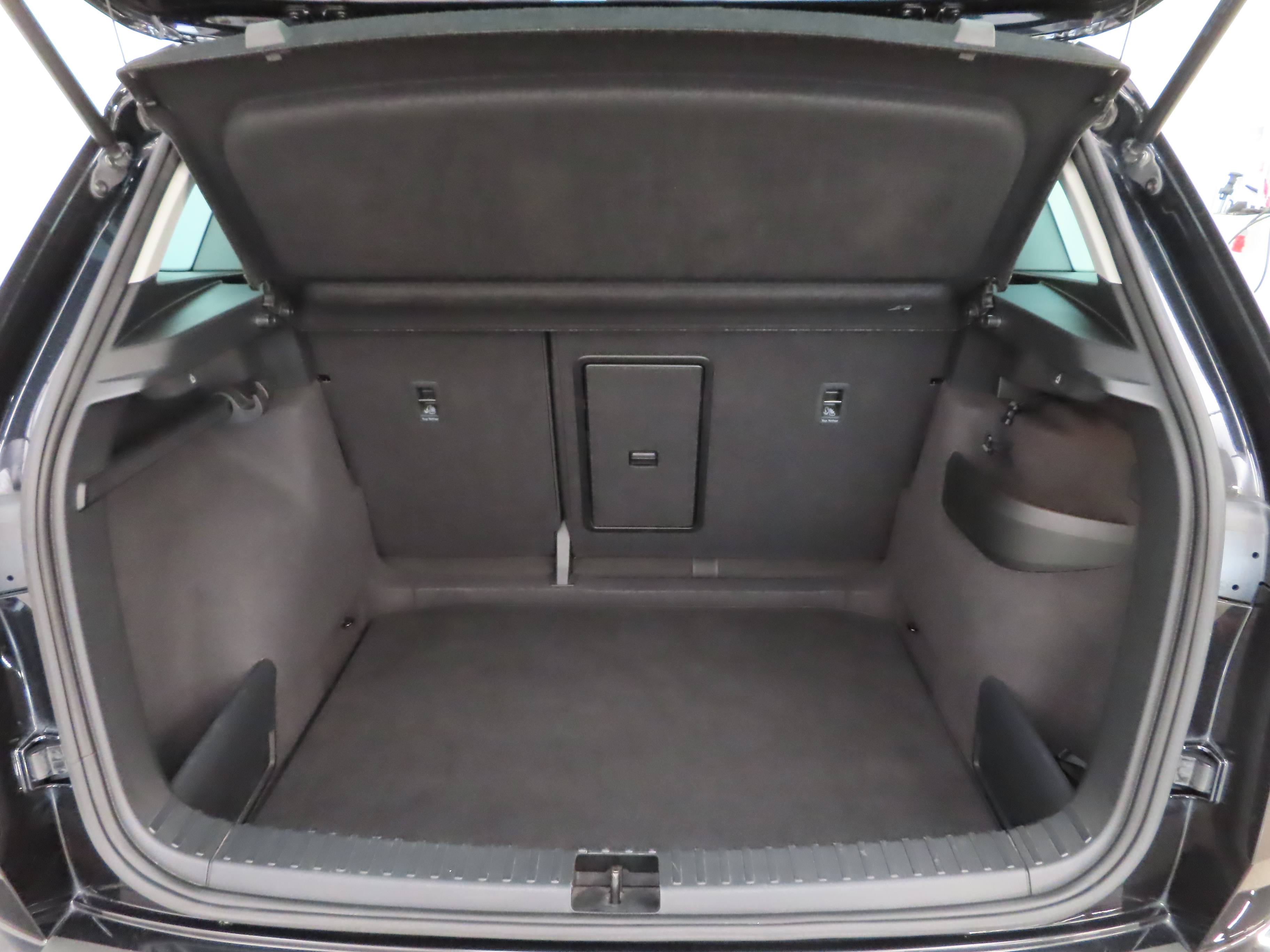 SKODA Karoq 2023