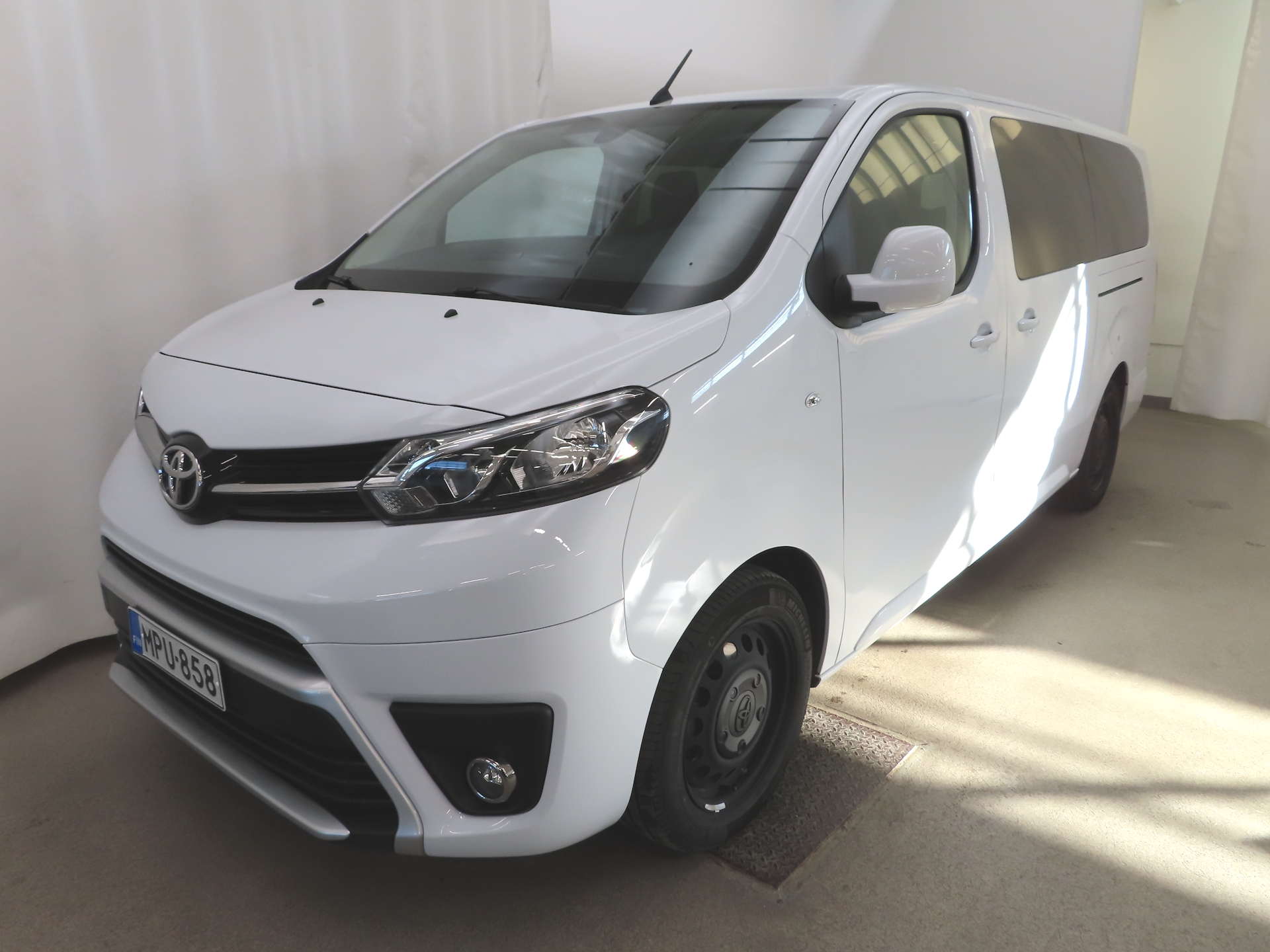 Toyota Proace Verso 2024