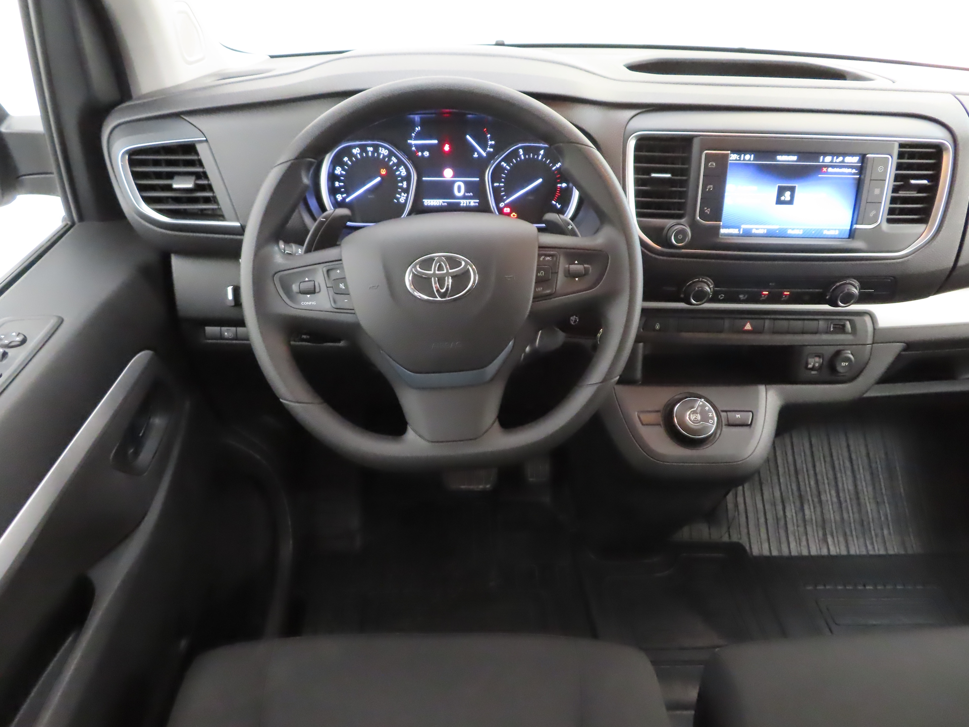 Toyota Proace Verso 2024
