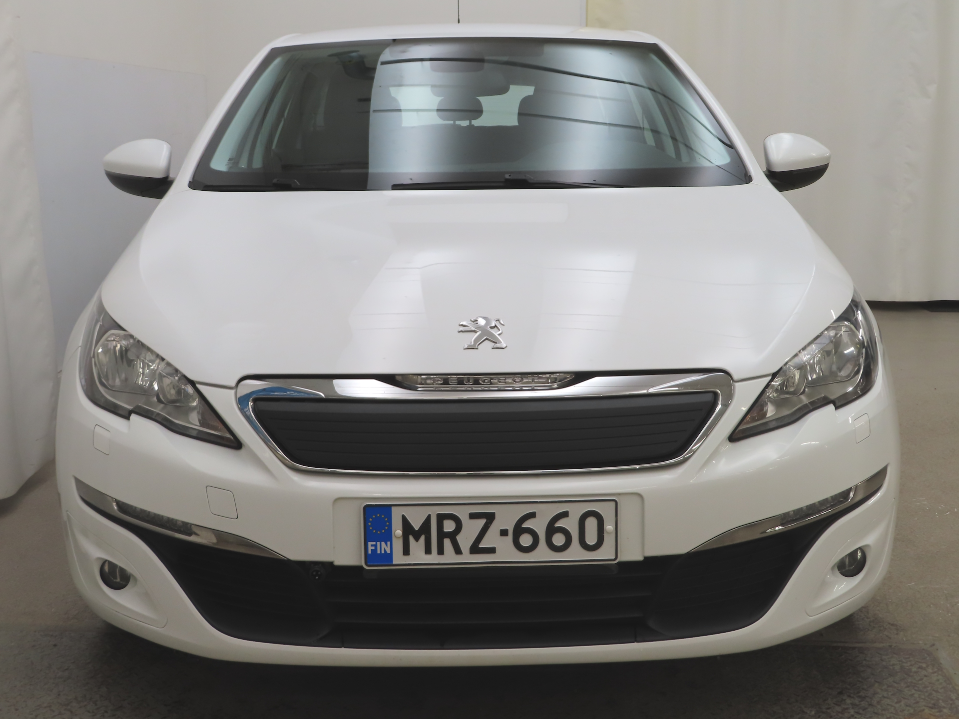 Peugeot 308 2016